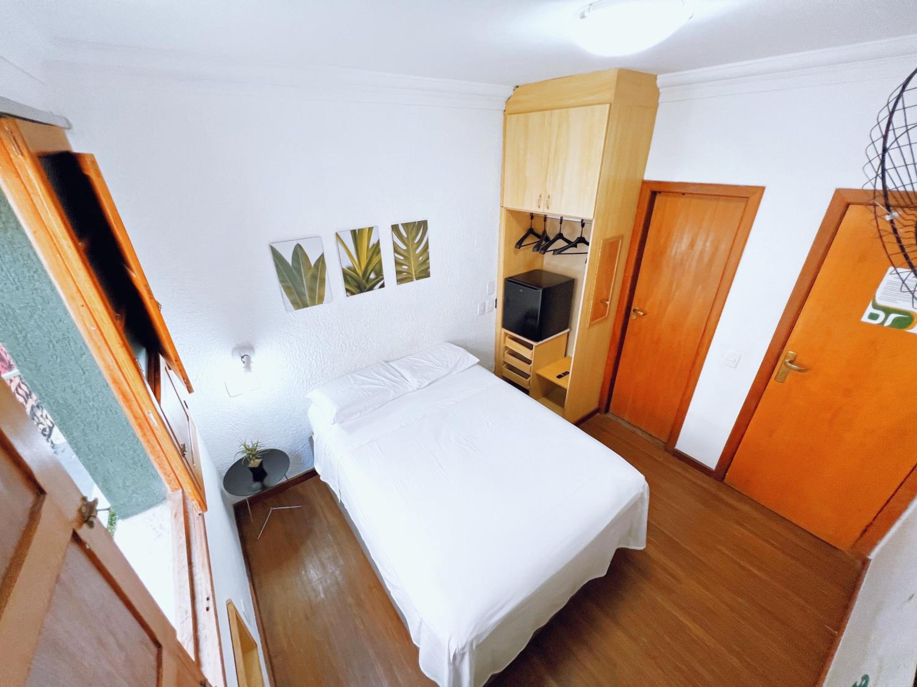 Br Hostel