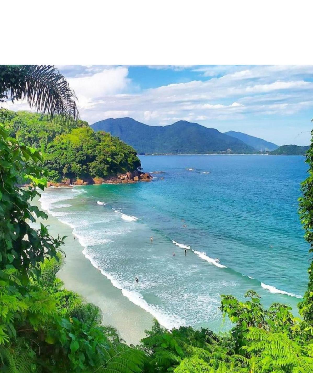 Casa de Praia Massaguaçu! Ao meio Áreas Arborizadas