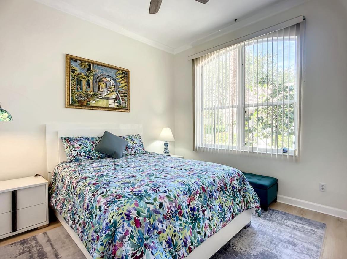 Fox Run Hideaway Your Stylish Oasis in Naples FL view 3