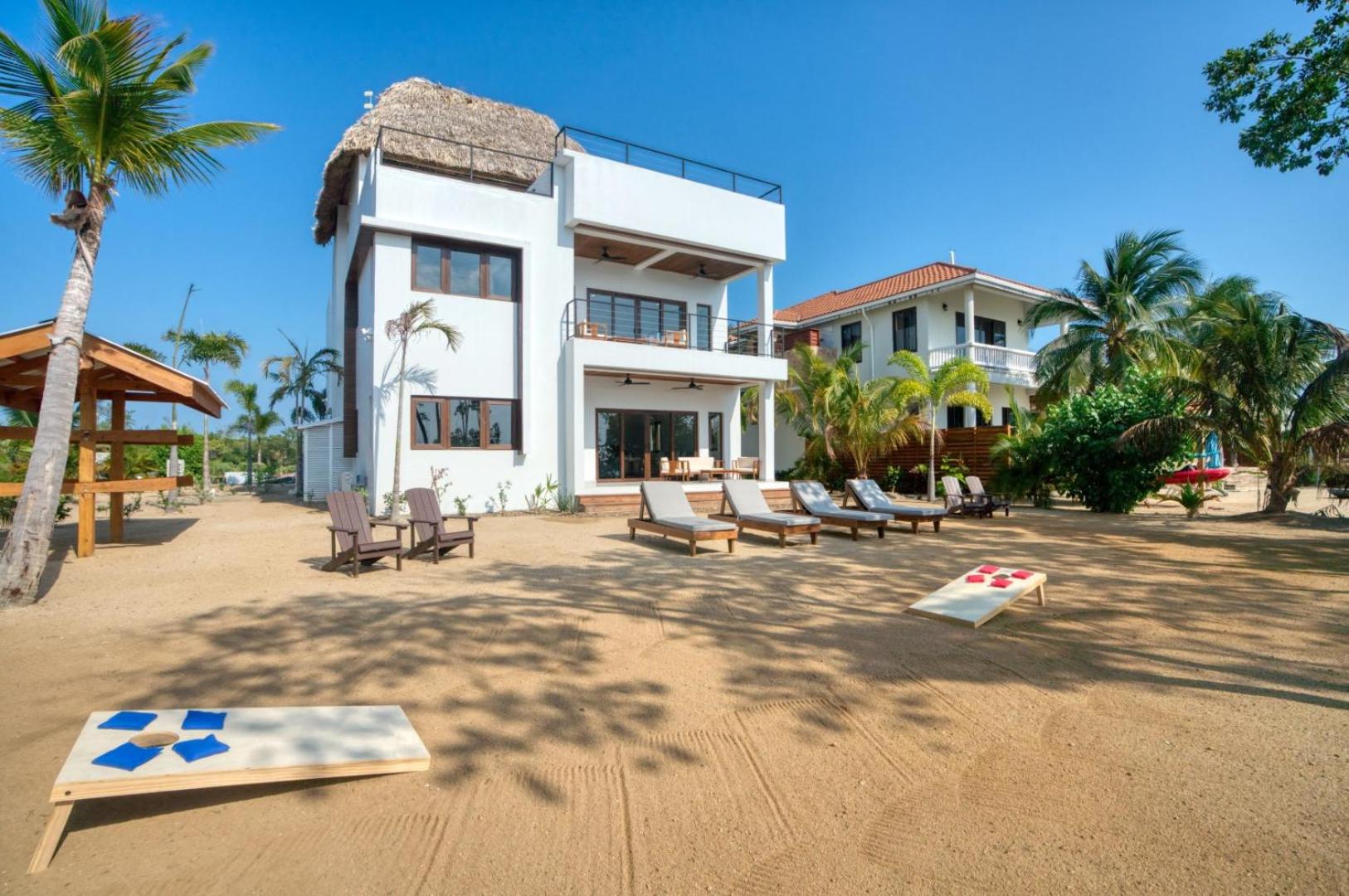Island Breeze Villa - 5 Bedroom Private Island Villa w Pool