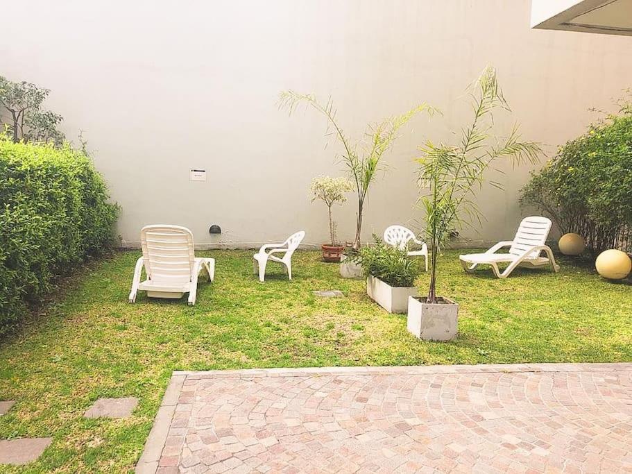 3 ambientes, 2 baños completos, Seguridad 24hs