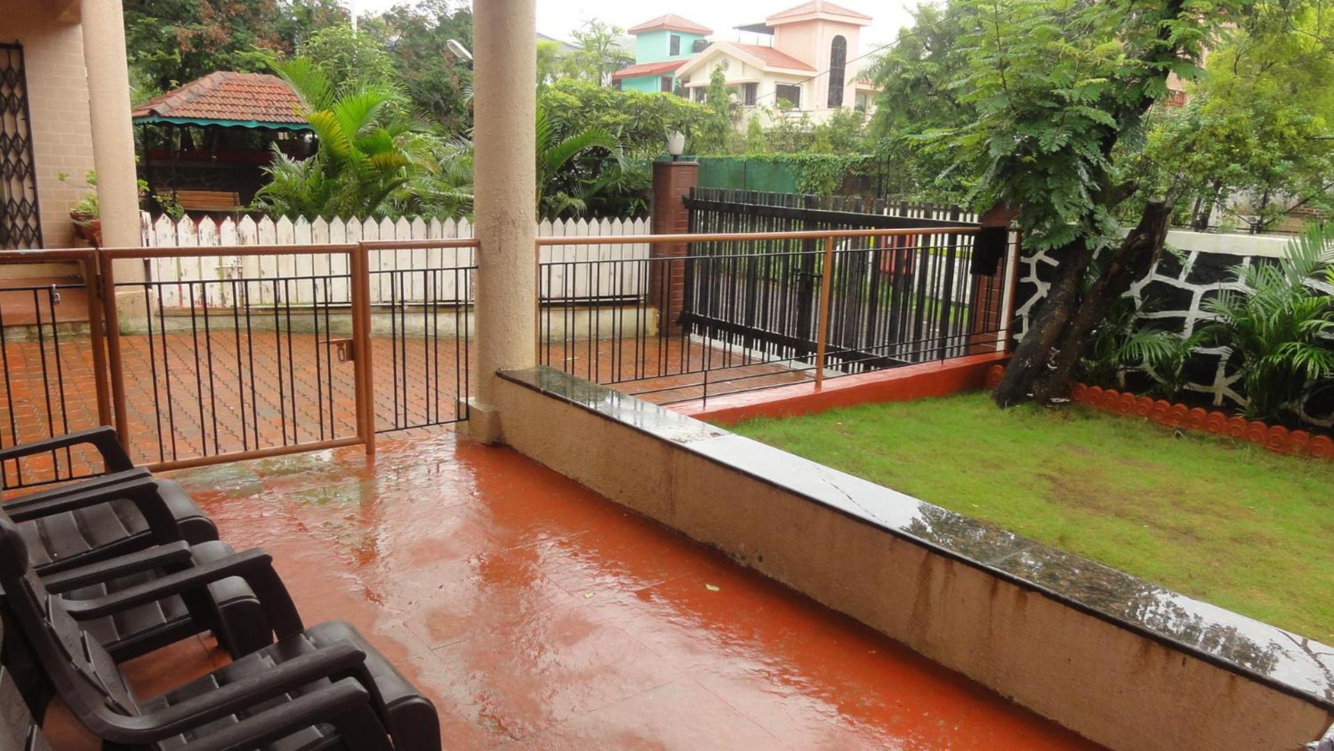 Royal Villa 1 - Luxurious 2BHK Villa with Huge Pvt Swimming Pool view 2