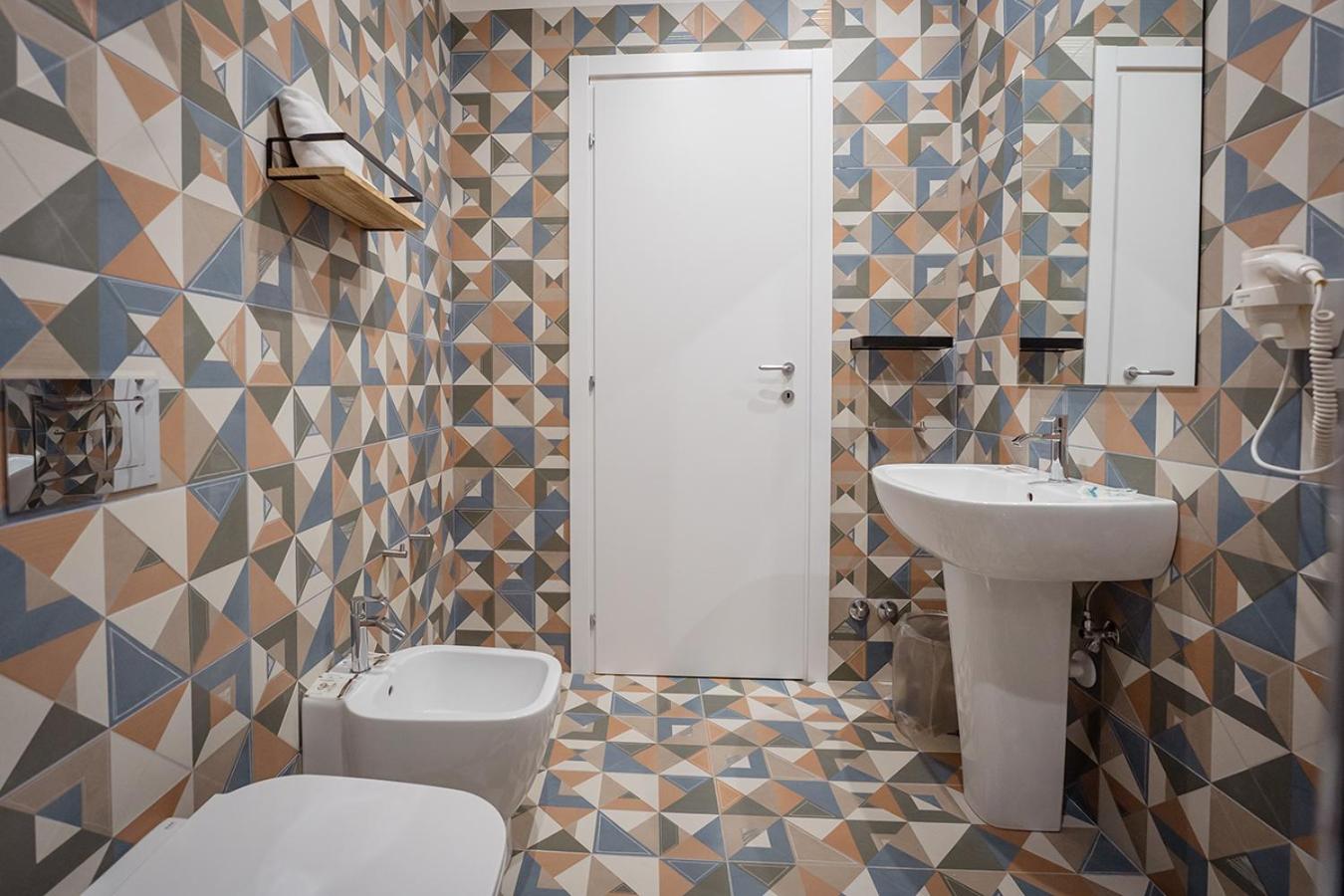 GreRos H. Porto Napoli Centro, by ClaPa Group Dislocated Hospitality