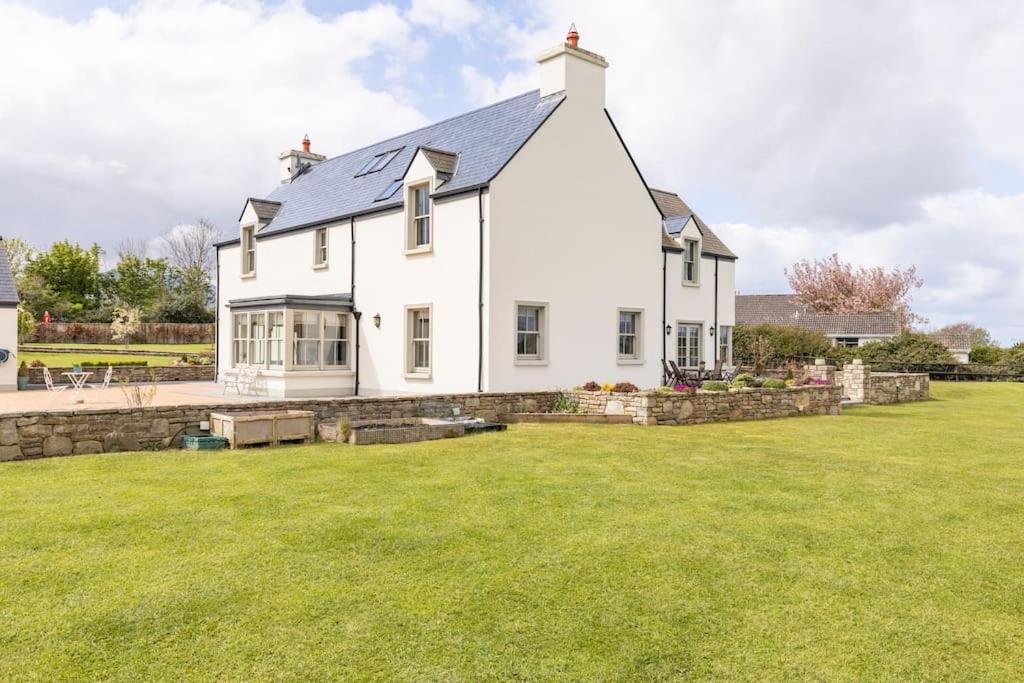 Fivestar Luxurious Home - Westport Quay