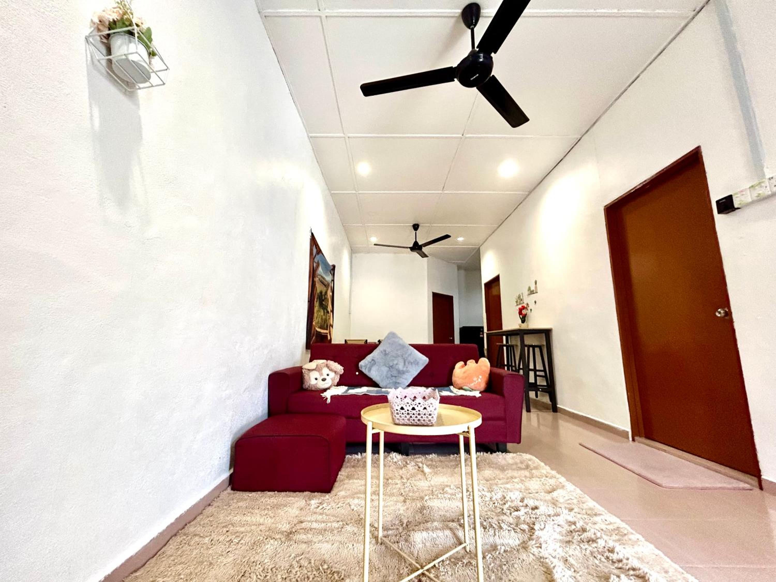 Cozy255#4pax#Wifi#NearAeonAlma#5kmtoIconCity photo 1