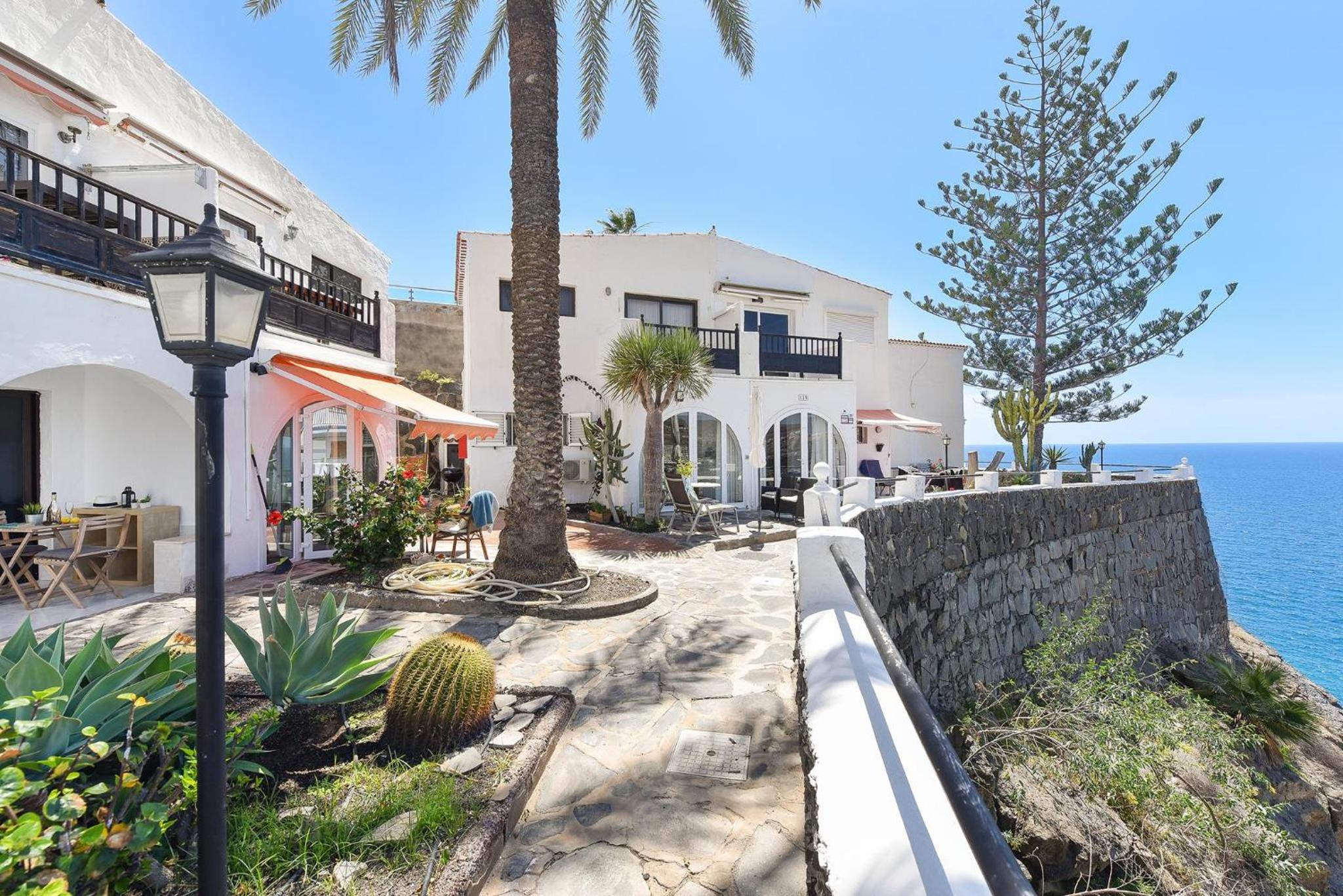 Los Canarios 122 by VillaGranCanaria view 5