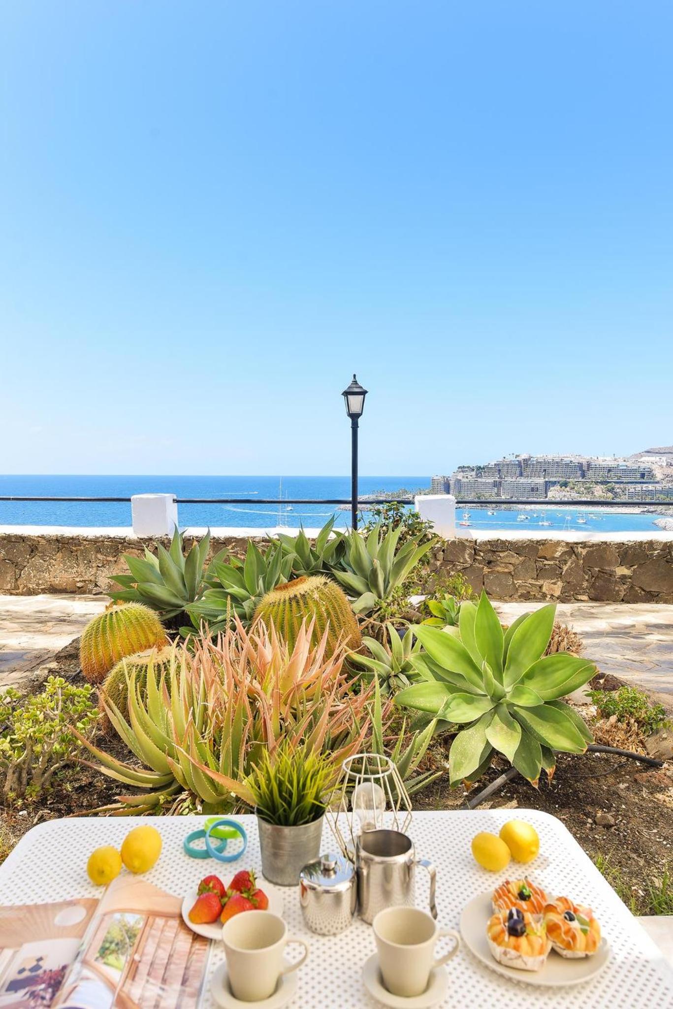 Los Canarios 122 by VillaGranCanaria view 4