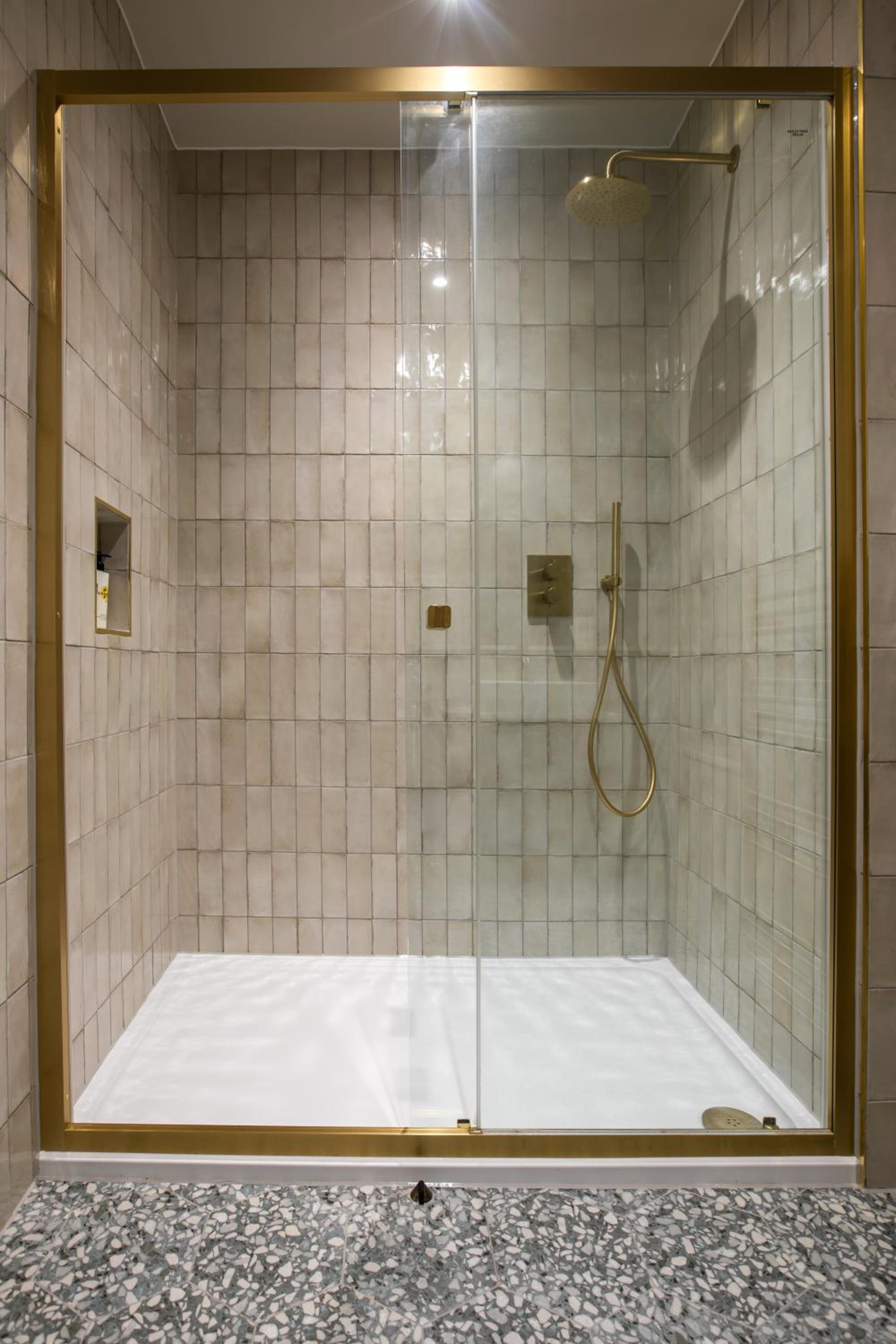 Guildford Vacations - Worplesdon Place Hotel - Property Image 21