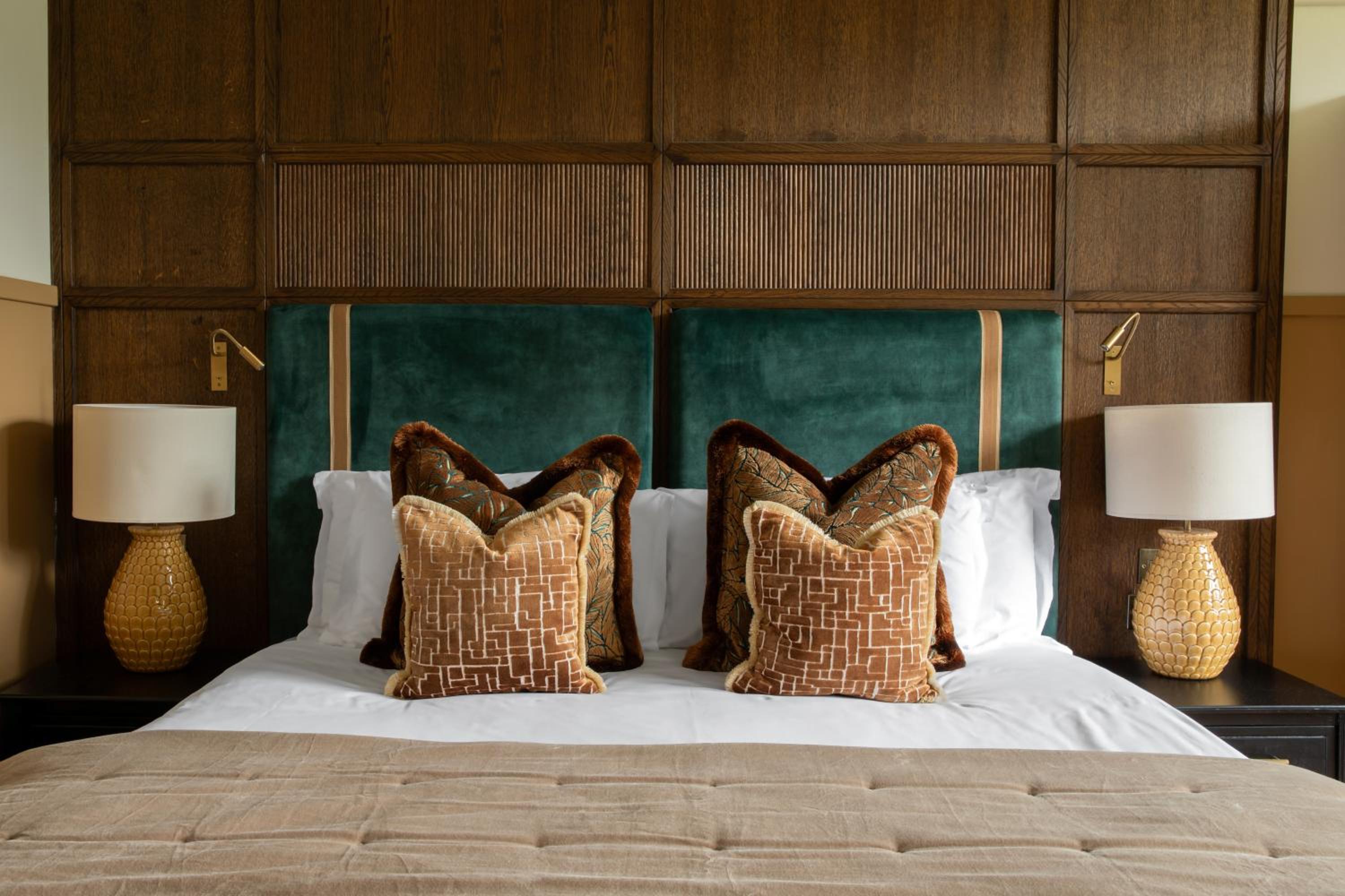 Guildford Vacations - Worplesdon Place Hotel - Property Image 30