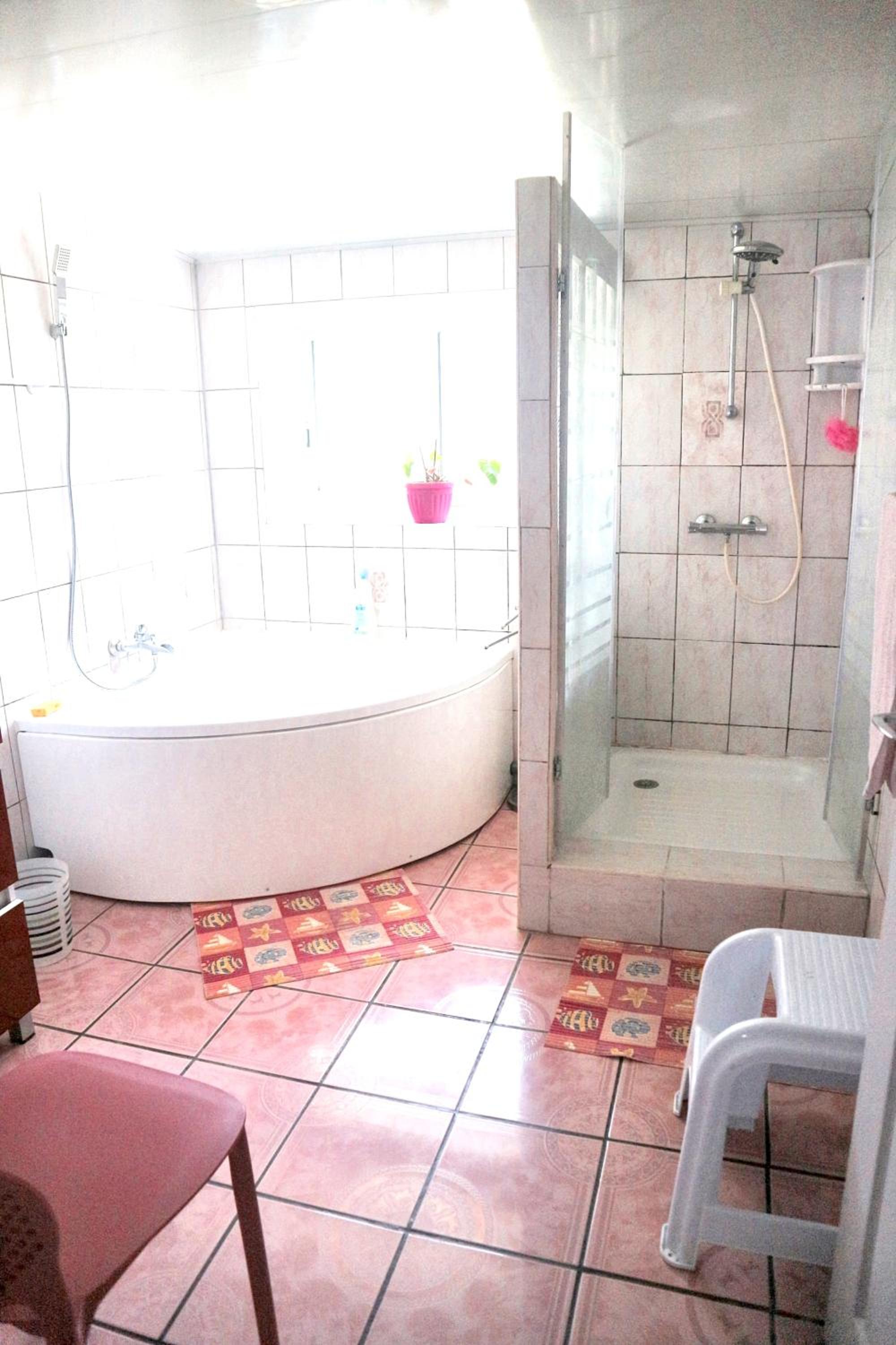 Appartement spacieux Le Tampon 80 m² + jardin cloture view 4