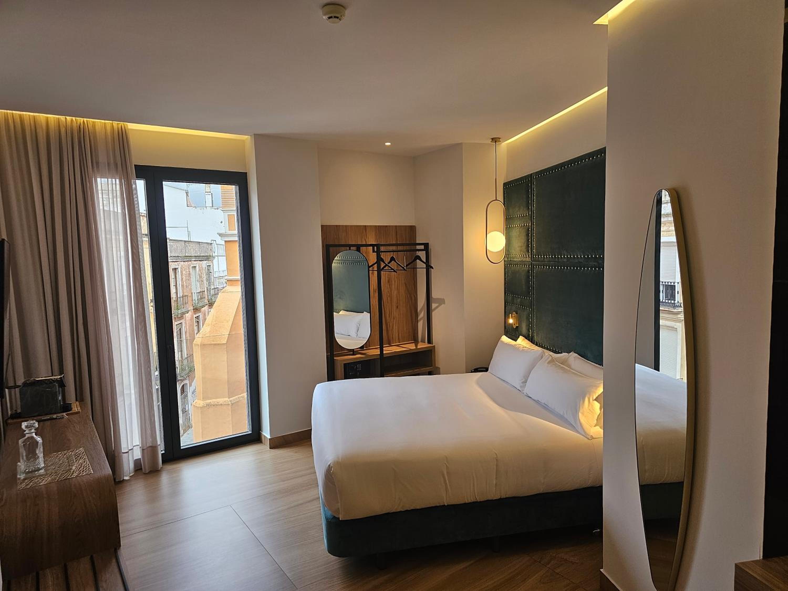 Badajoz Vacations - Hotel Las Tres Campanas - Property Image 11
