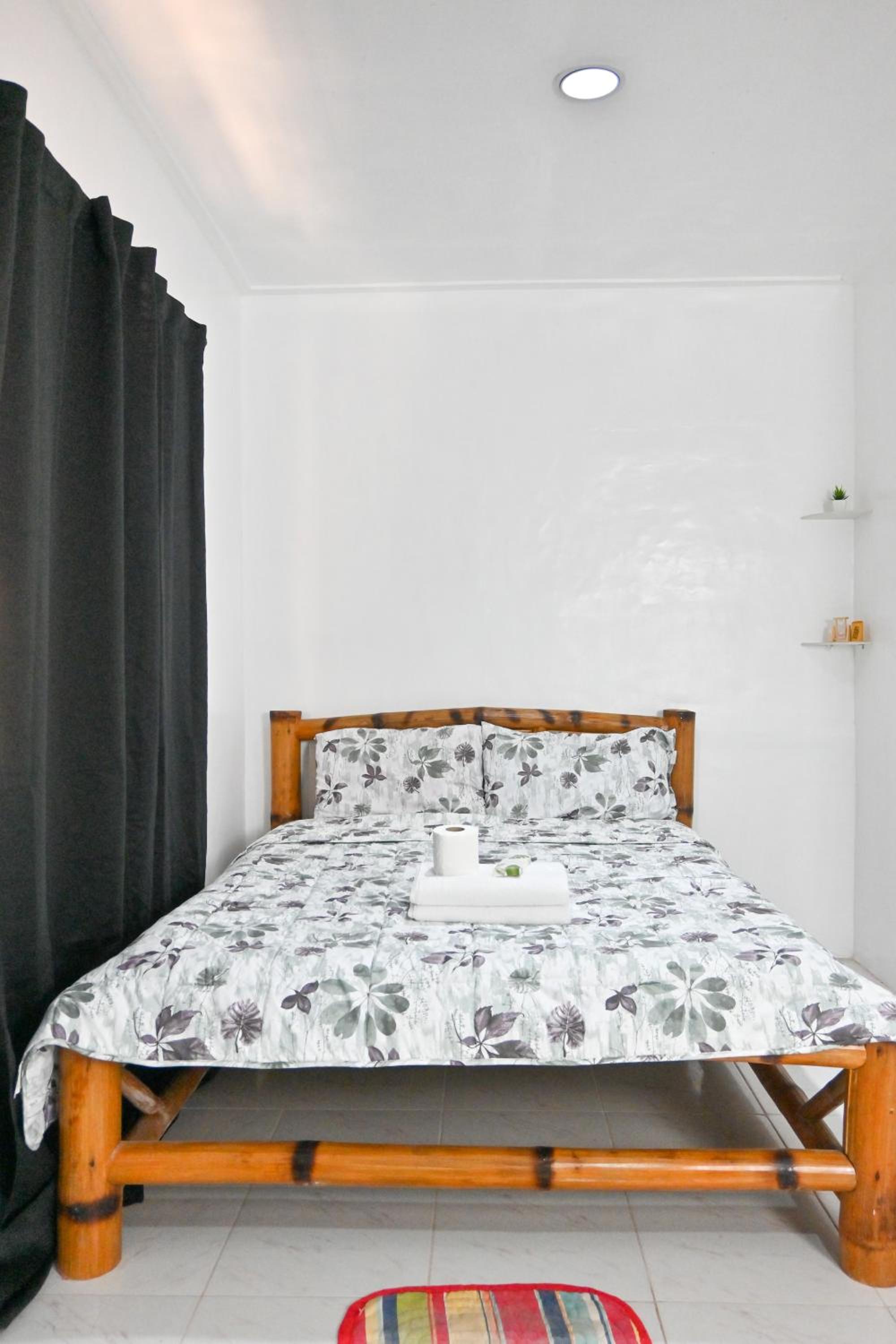 Trisha Guesthouse