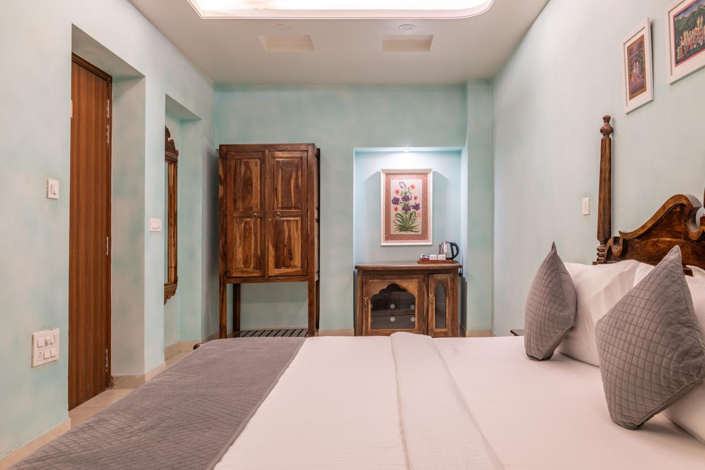 Rivelle Boutique Stays - Stay Beautifully