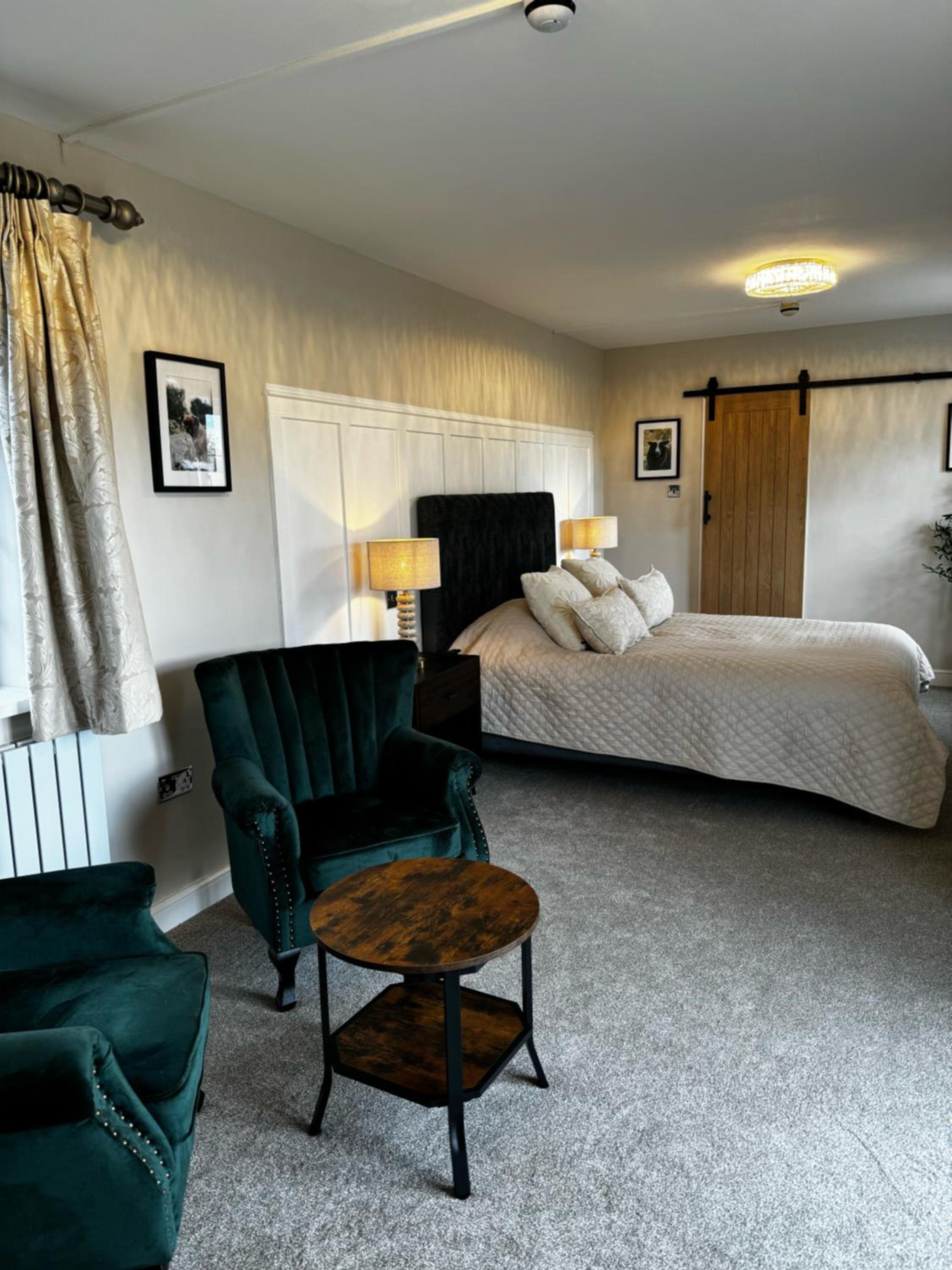 Chequers Inn