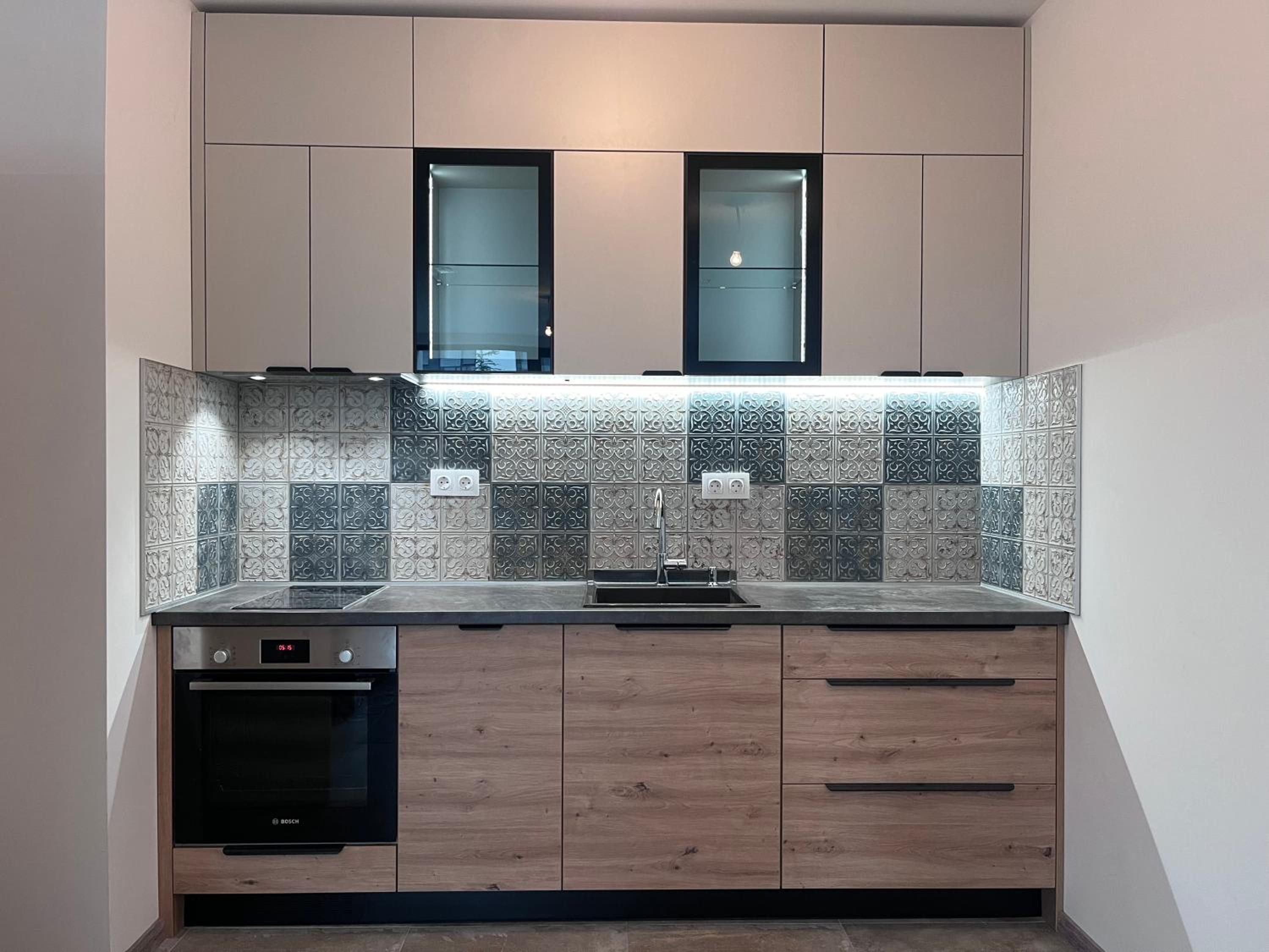 EXCLUSIVE St Constantine Suites