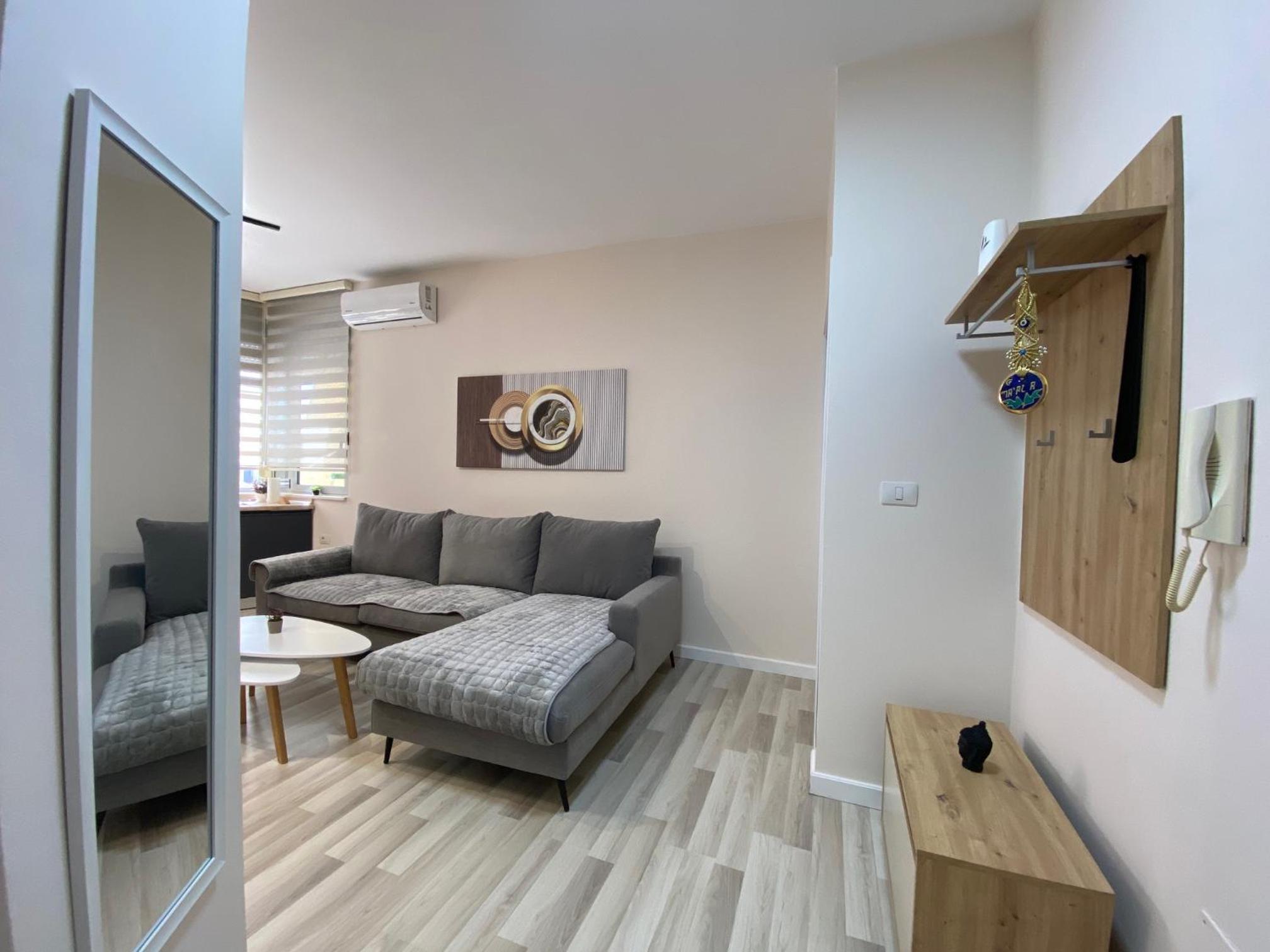 Central Cozy Apartment