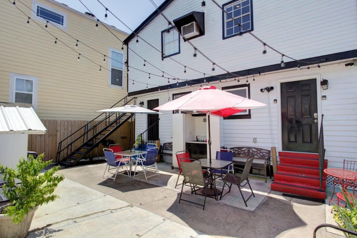 Captivating Conti Hideaway- Mid-City Perfection view 2