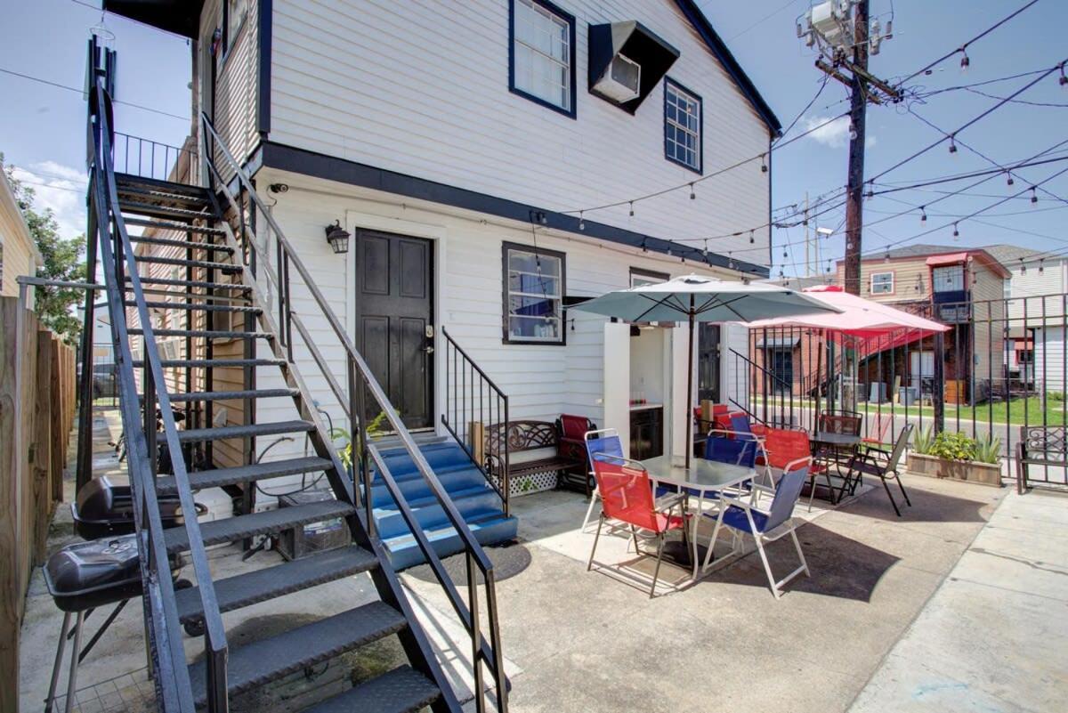 Captivating Conti Hideaway- Mid-City Perfection view 3