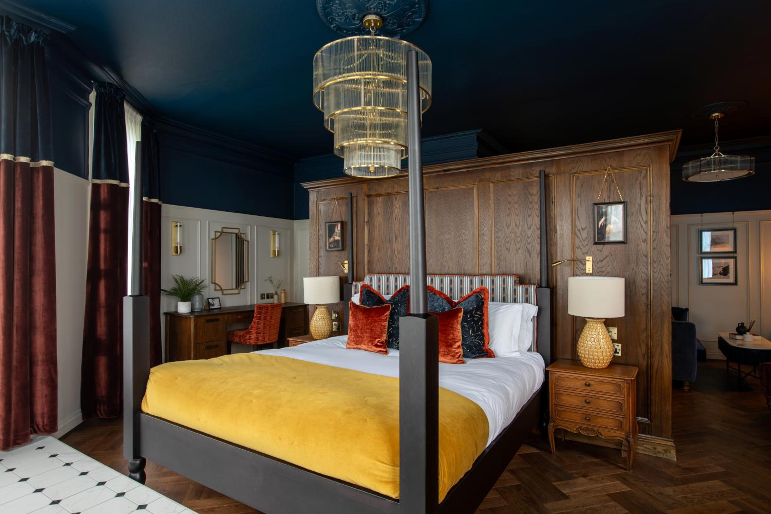 Guildford Vacations - Worplesdon Place Hotel - Property Image 59