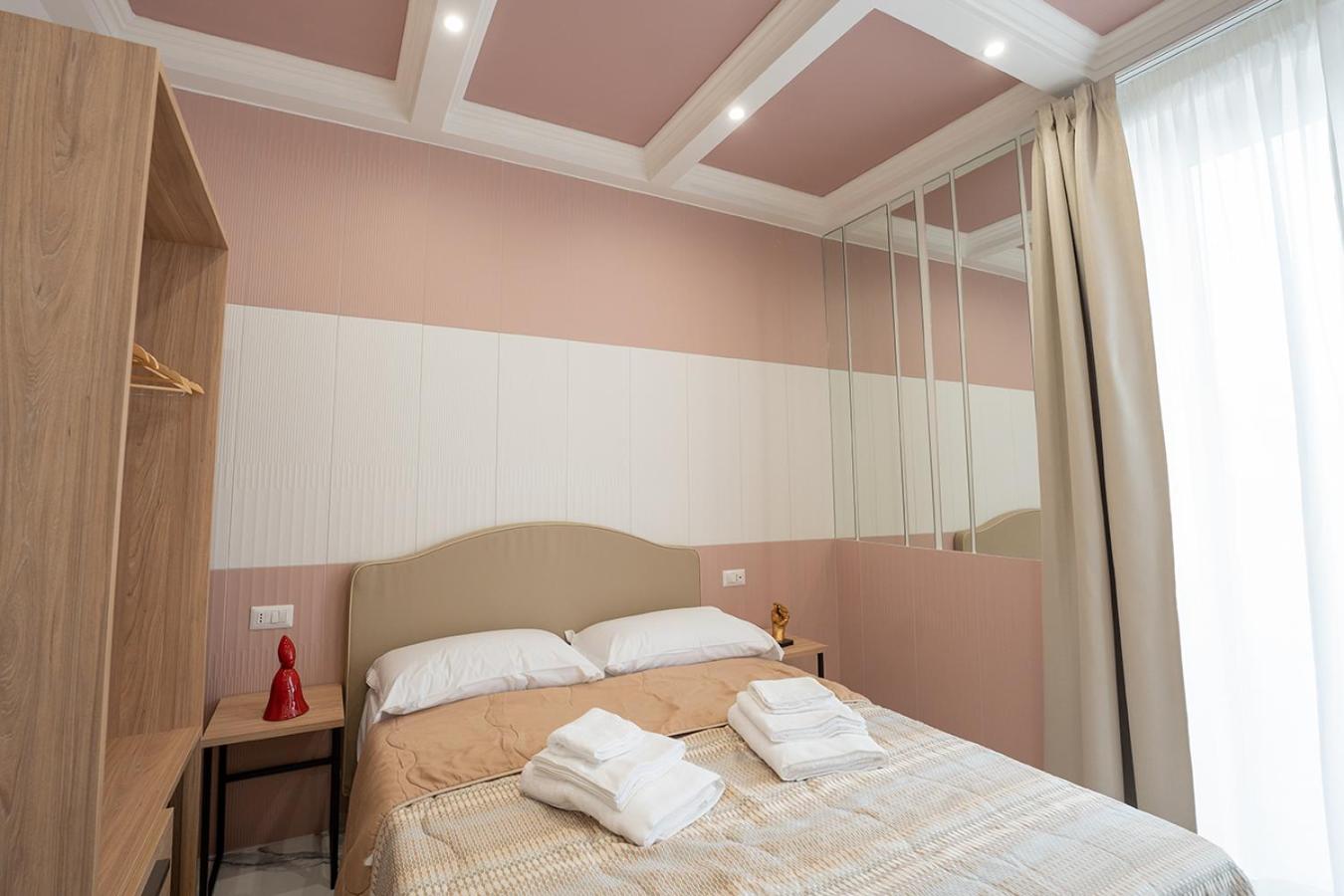 GreRos H. Porto Napoli Centro, by ClaPa Group Dislocated Hospitality