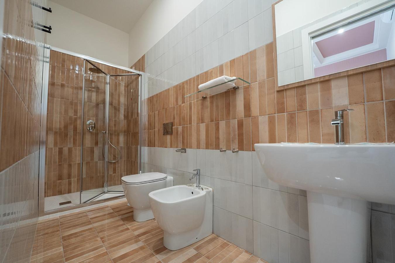 GreRos H. Porto Napoli Centro, by ClaPa Group Dislocated Hospitality