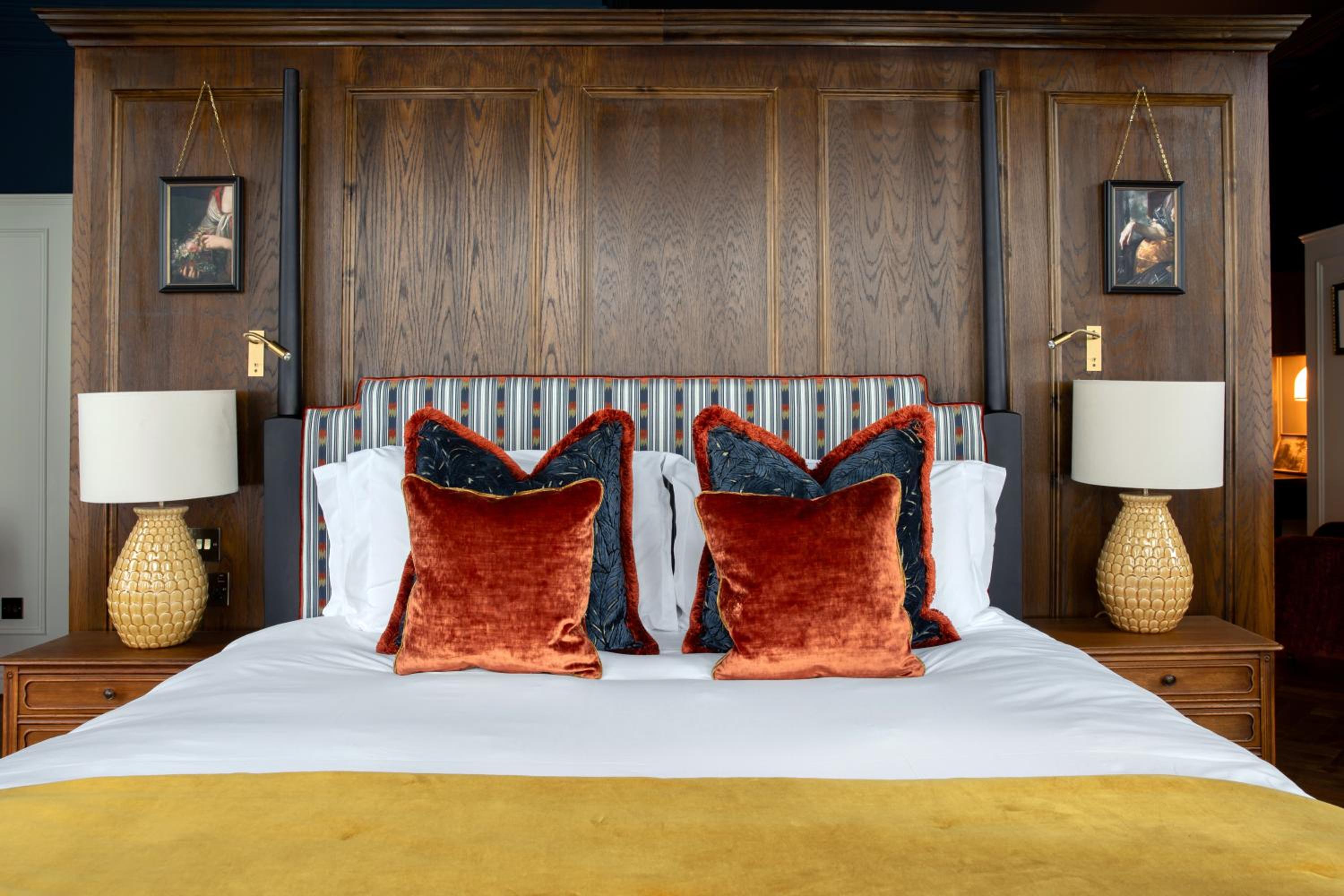 Guildford Vacations - Worplesdon Place Hotel - Property Image 63