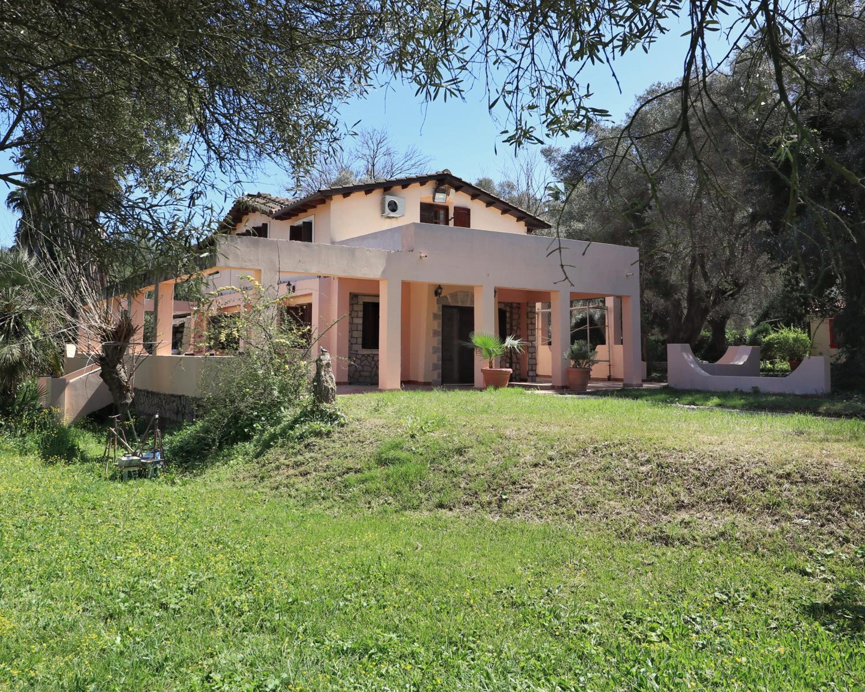 Terpi House