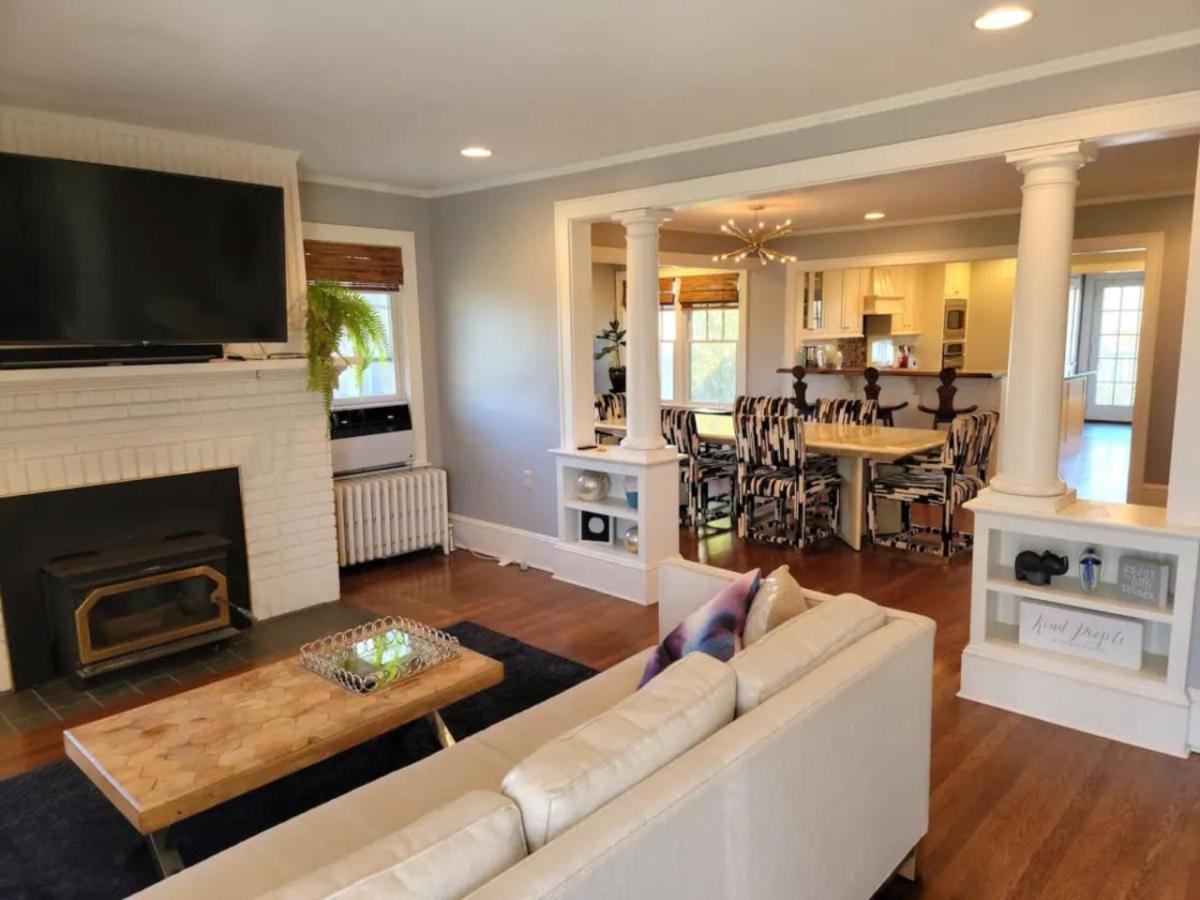 Middletown Bungalow w/Hot Tub and Private Yard - RIBryan Properties view 3