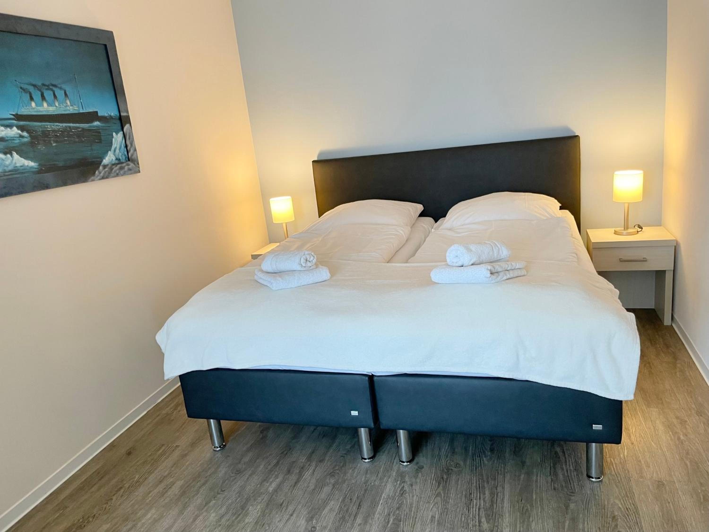 Apartment 8