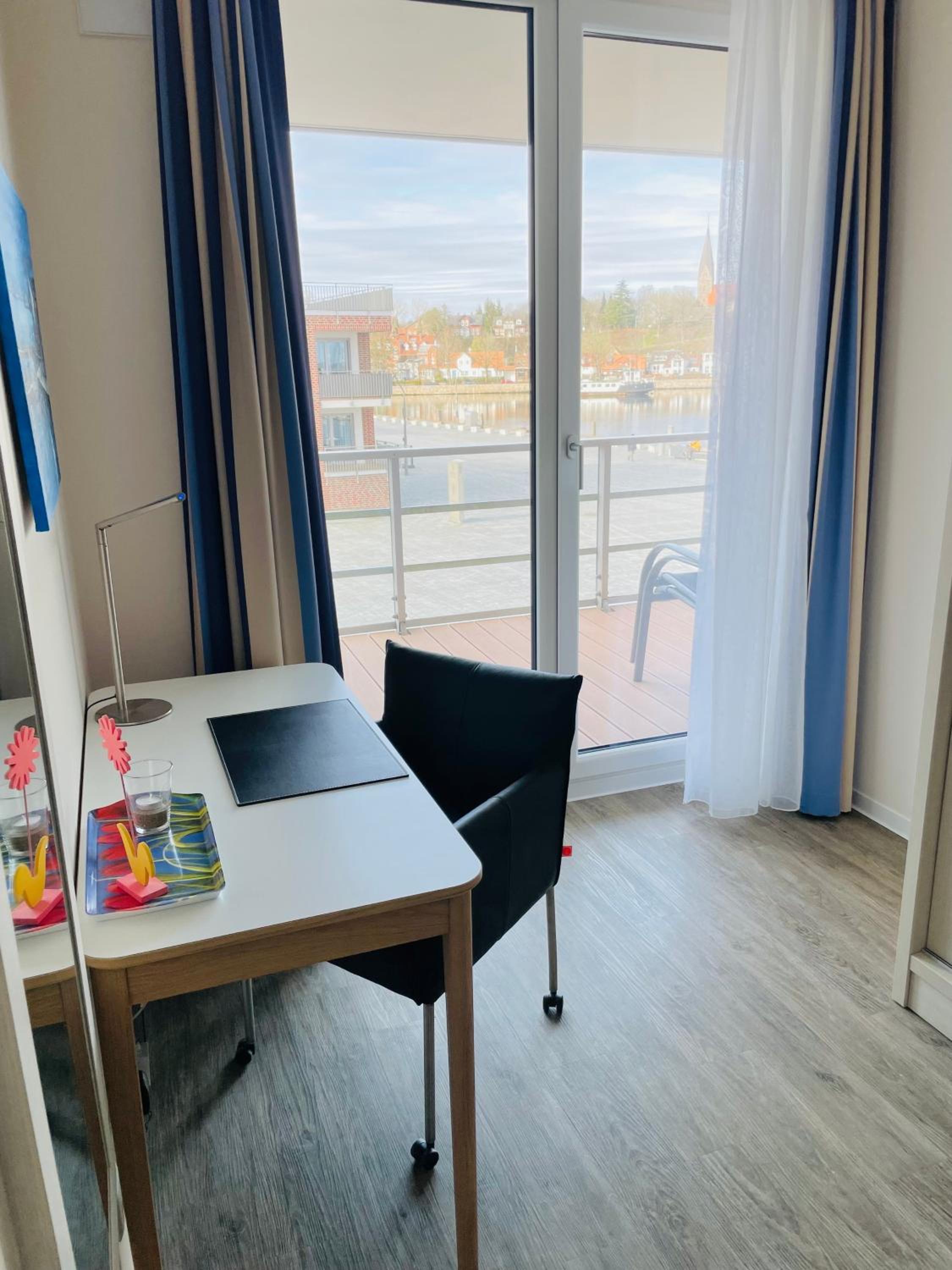 Apartment 8
