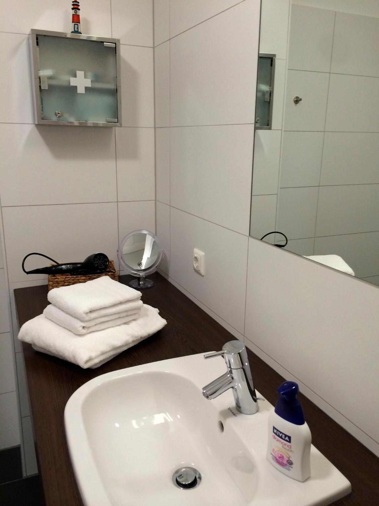 Apartment 8