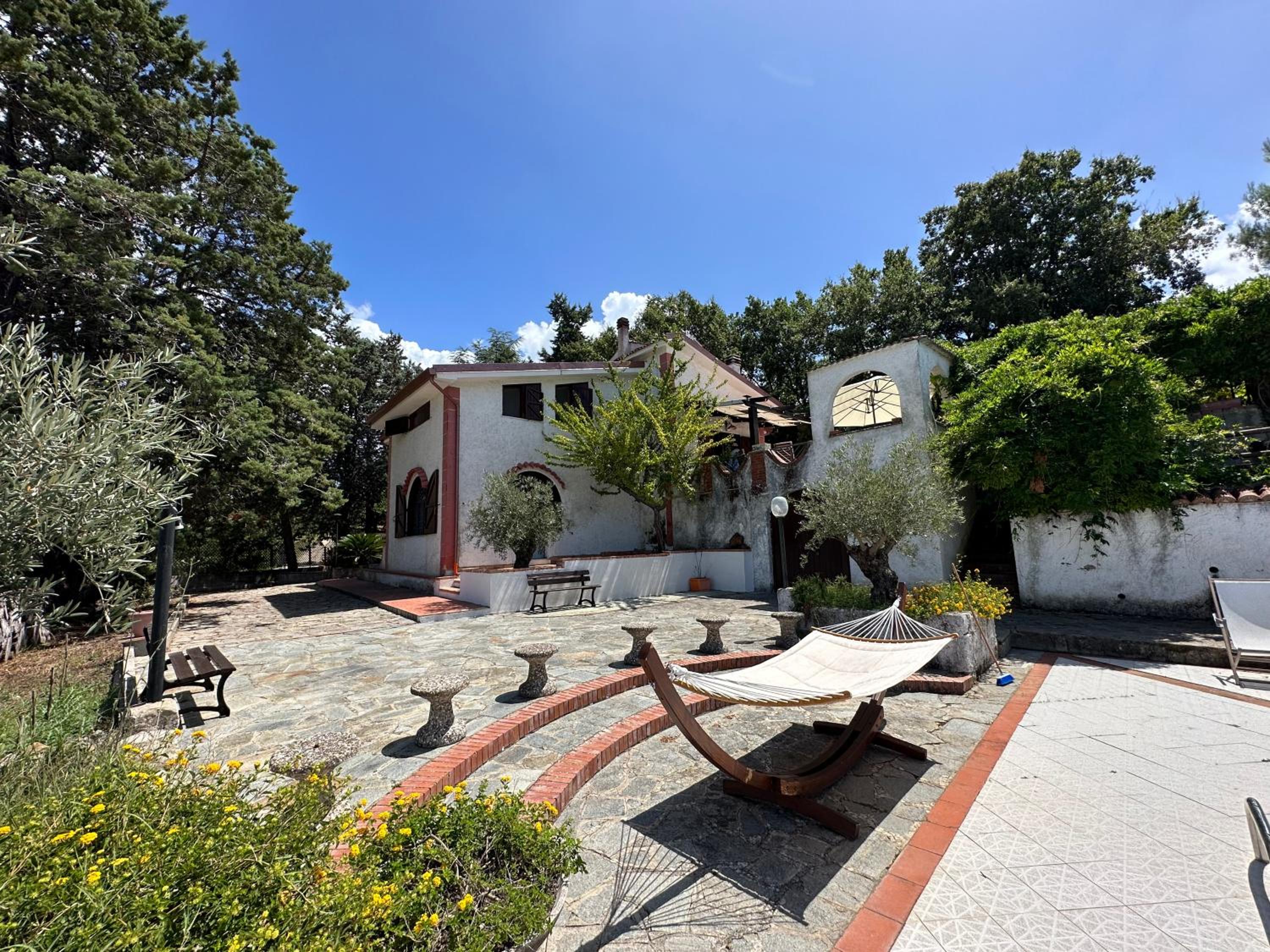 Villa Eddy view 5