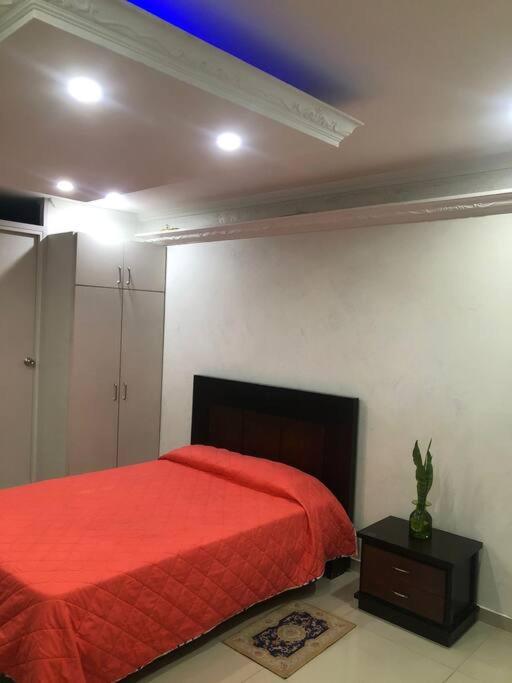 HERMOSO APARTA LOFT EN LAURELES MALIBU.