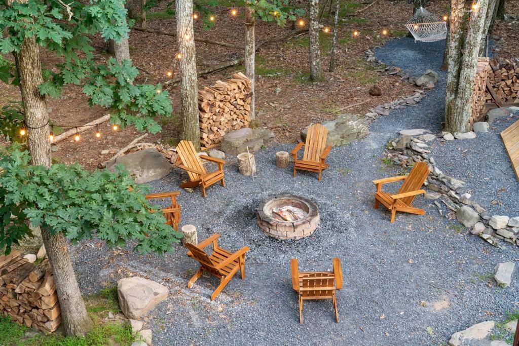 Sauna Firepit Hot Tub Hike view 4