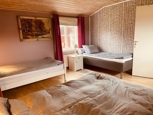 Kosta Bed view 3