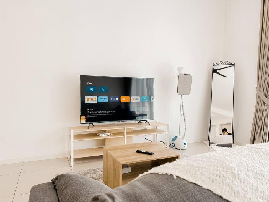 Muji Design Spacious Family 3R3B @ IOI Resort City photo 8