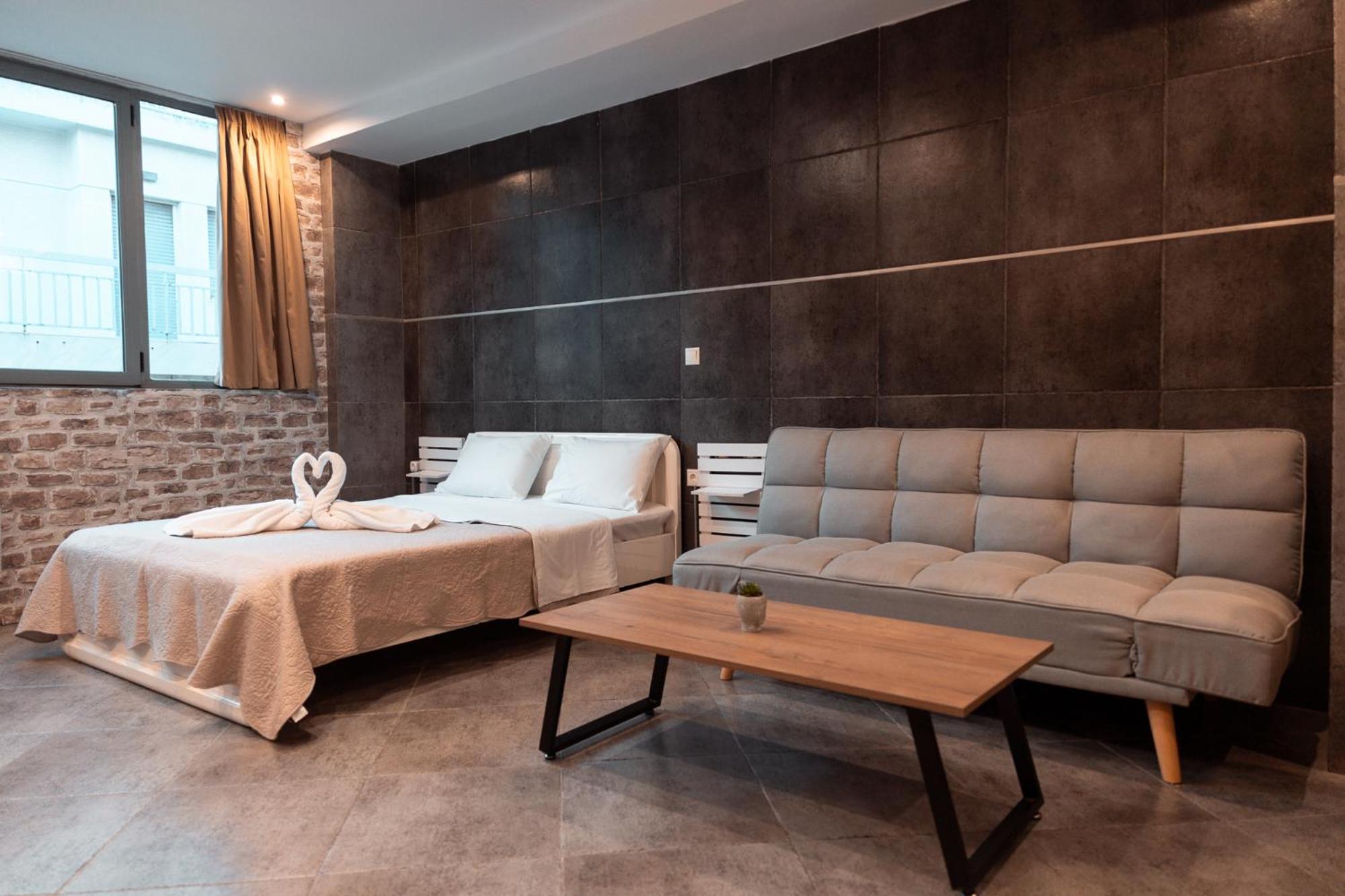 Parthenon Portrait Apartments