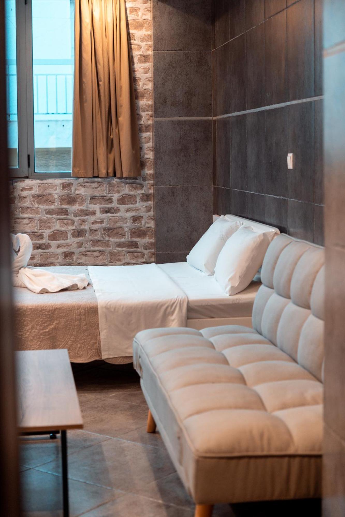 Parthenon Portrait Apartments
