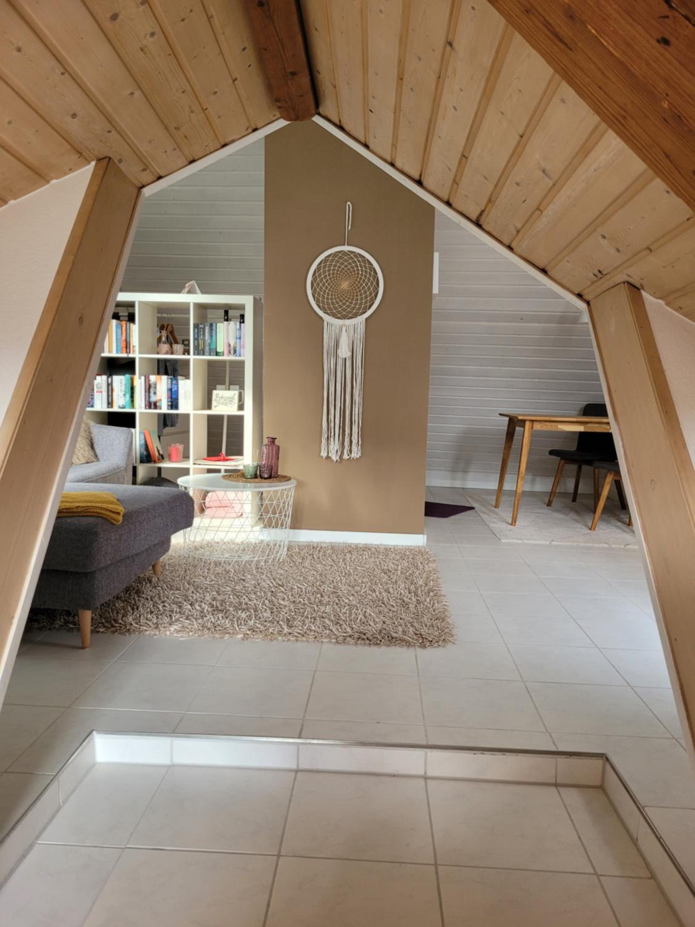 Zentrale Dachwohnung in SHA