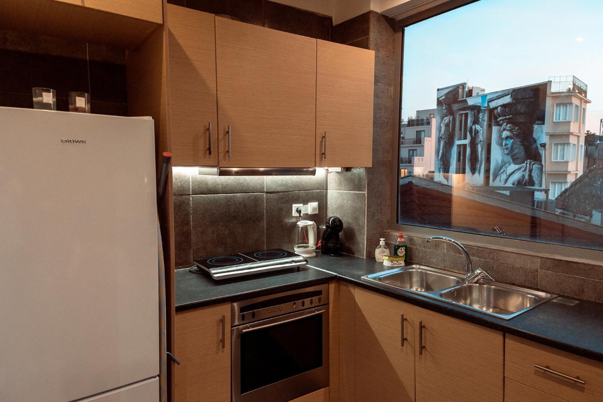 Parthenon Portrait Apartments