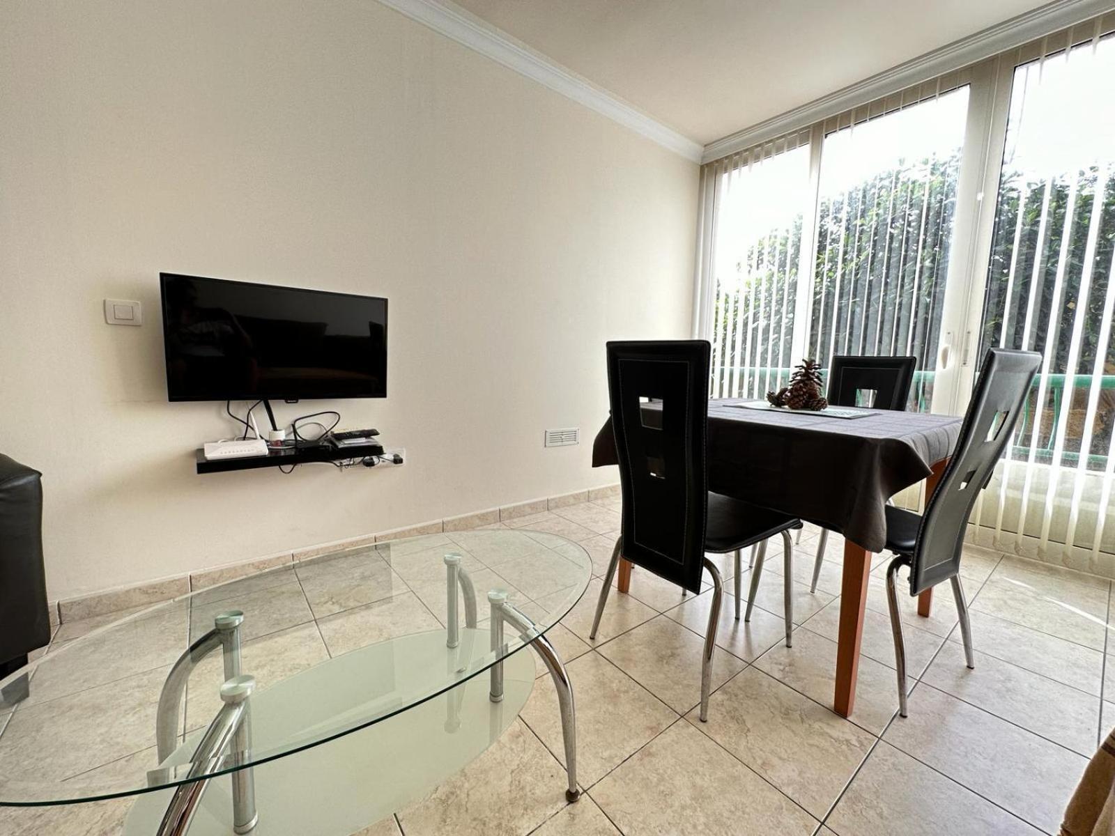Firstline apartment Los Cristianos