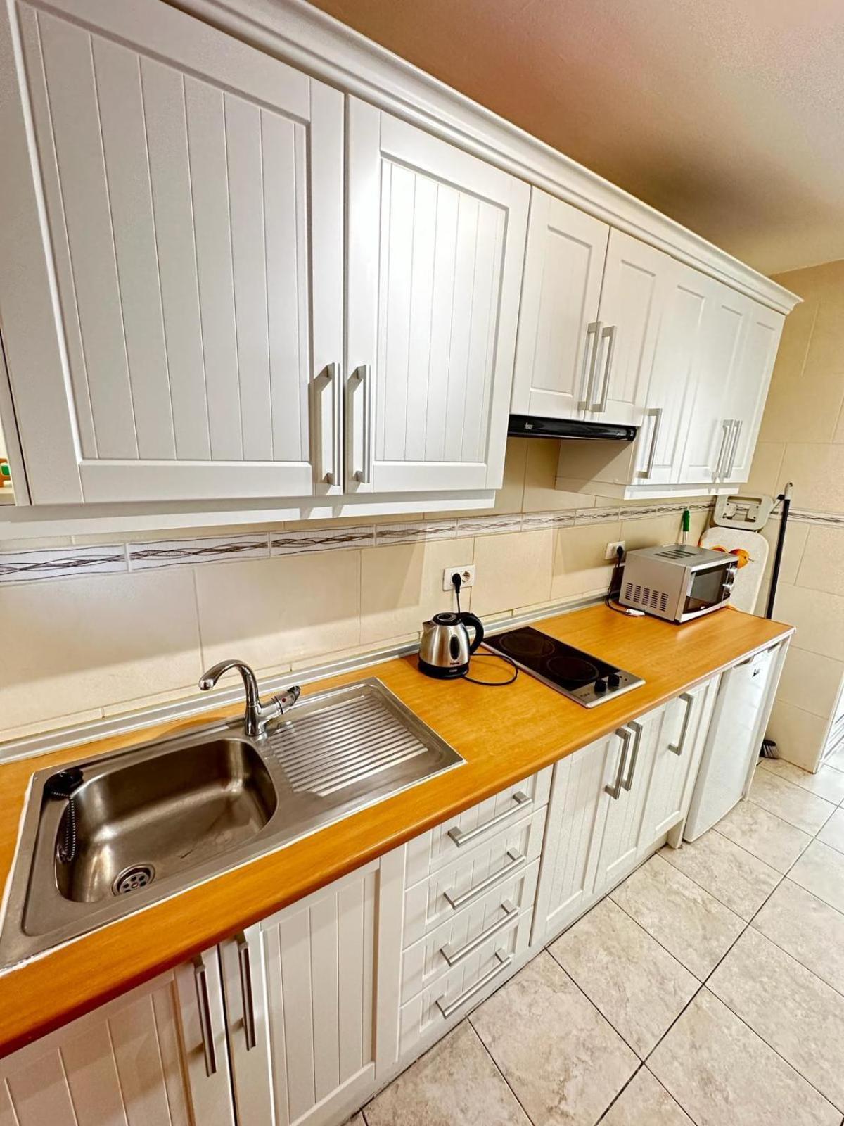 Firstline apartment Los Cristianos