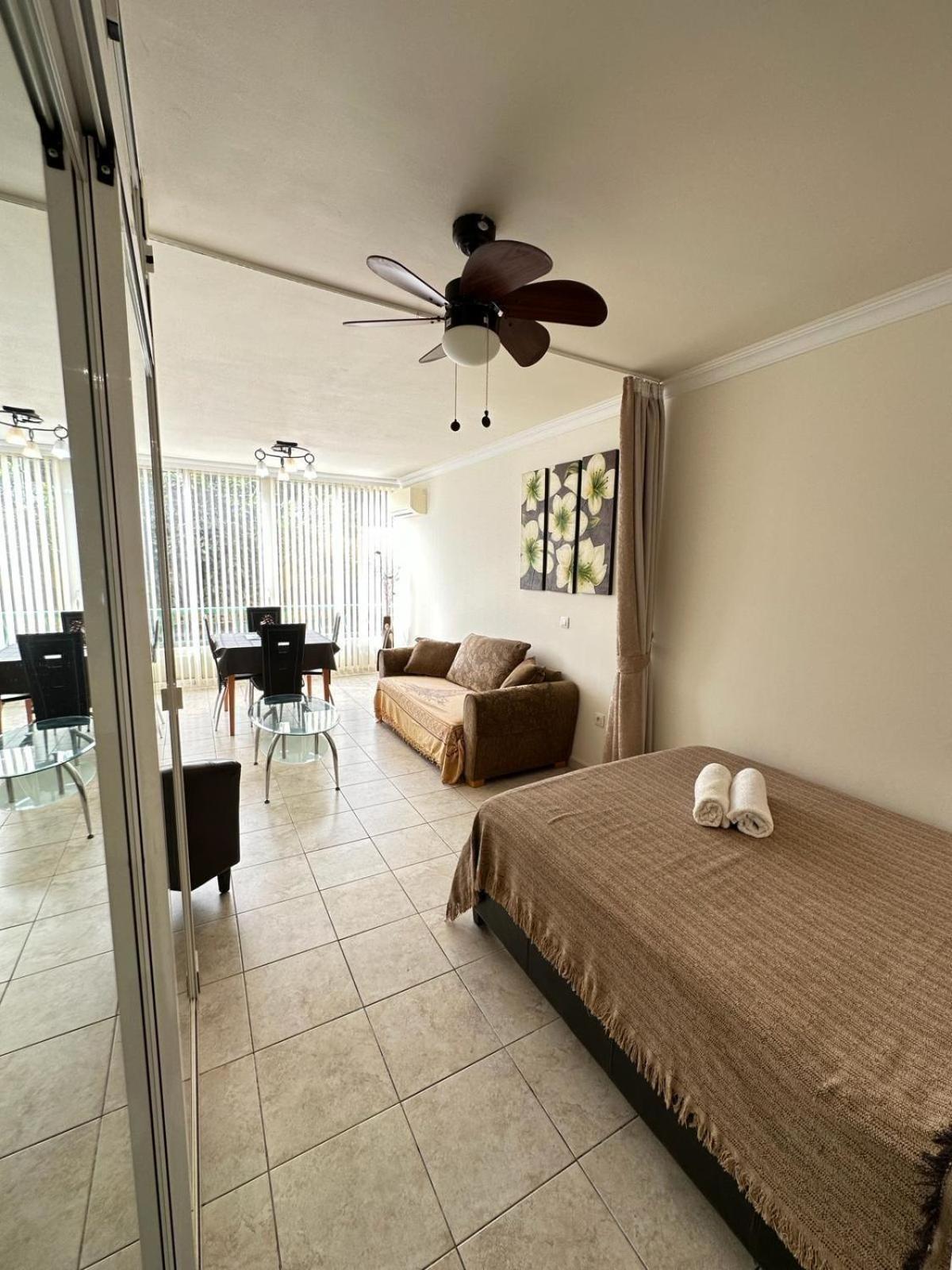 Firstline apartment Los Cristianos
