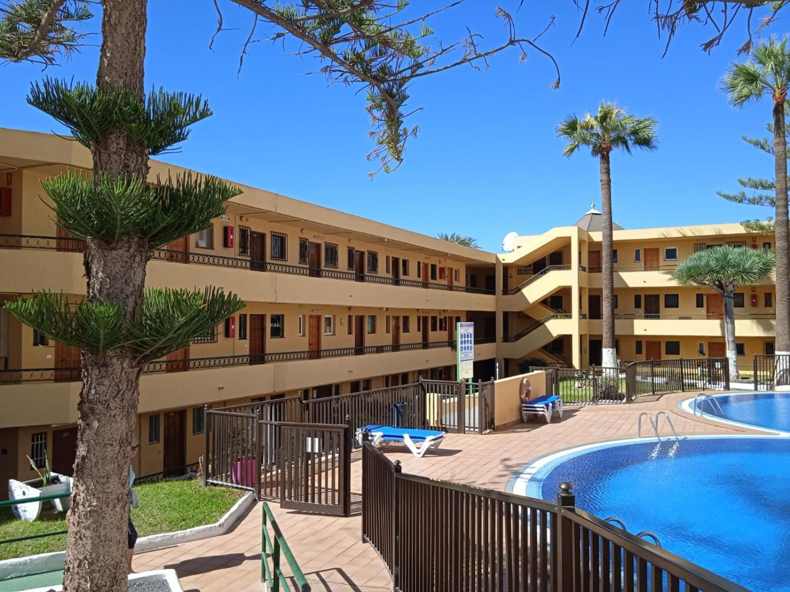 Firstline apartment Los Cristianos