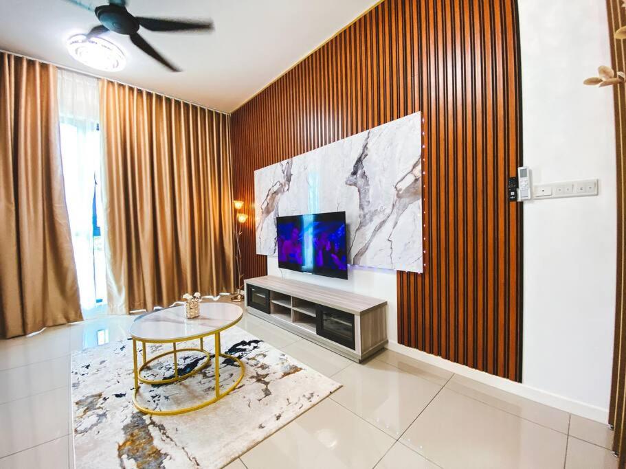 Family Suites for 5pax 3R2B @ IOI Resort City
