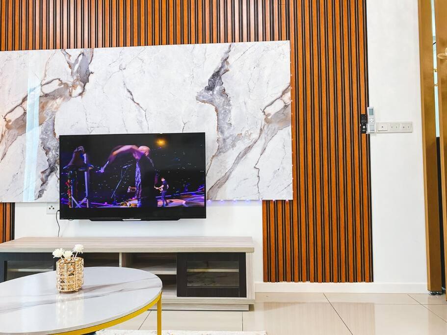 Family Suites for 5pax 3R2B @ IOI Resort City