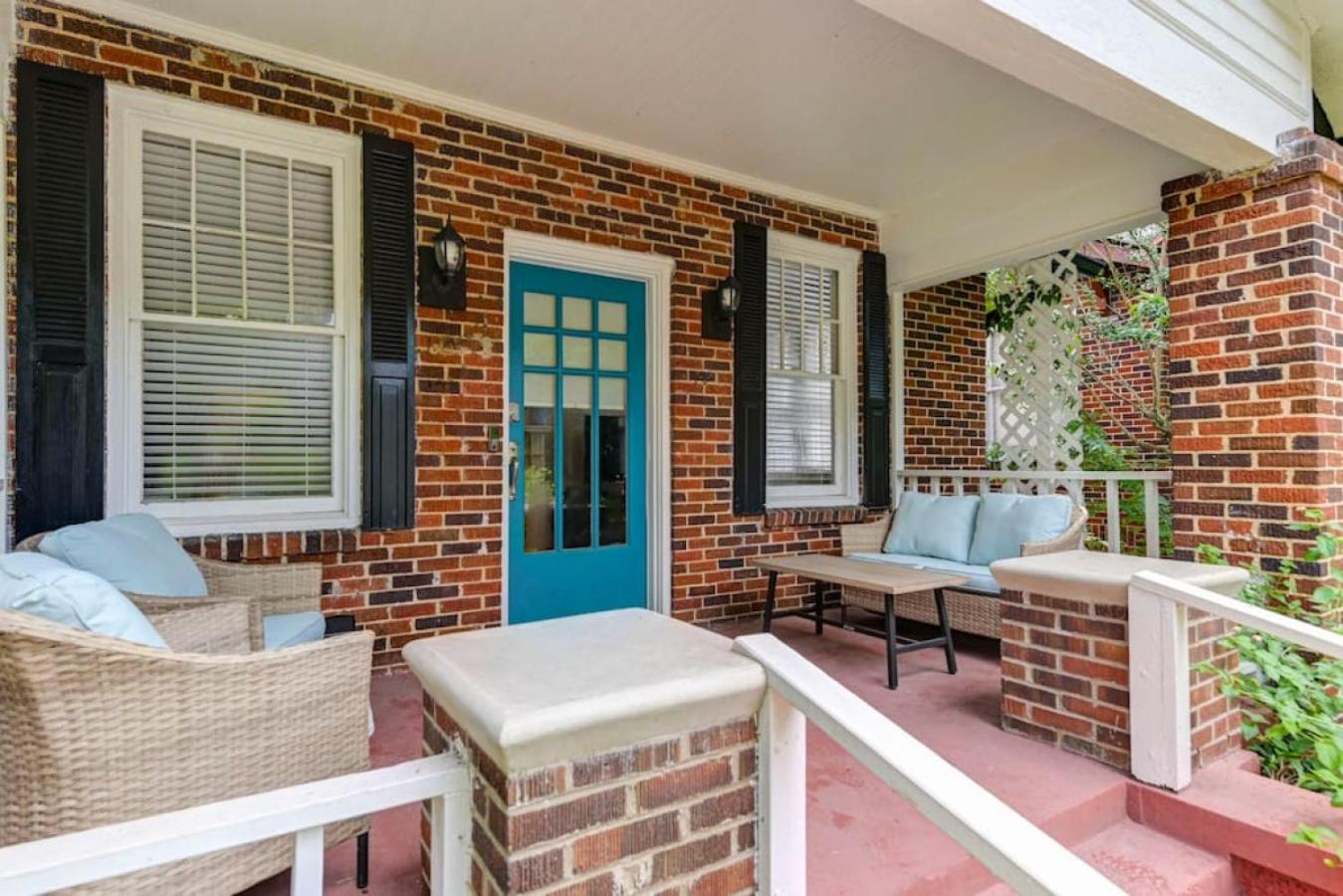 3BR in Elmwood-Near USC view 2