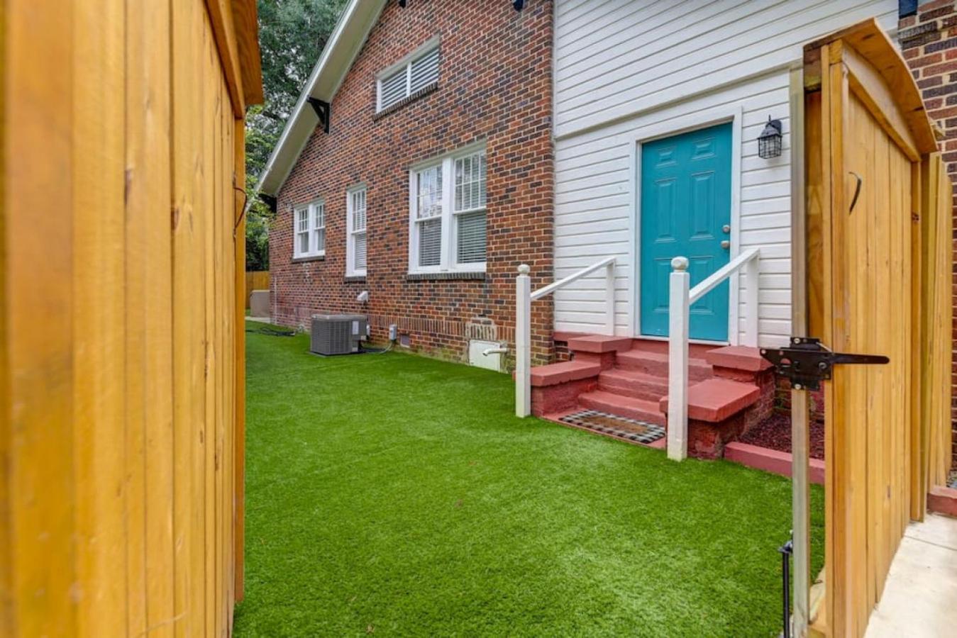 3BR in Elmwood-Near USC view 3