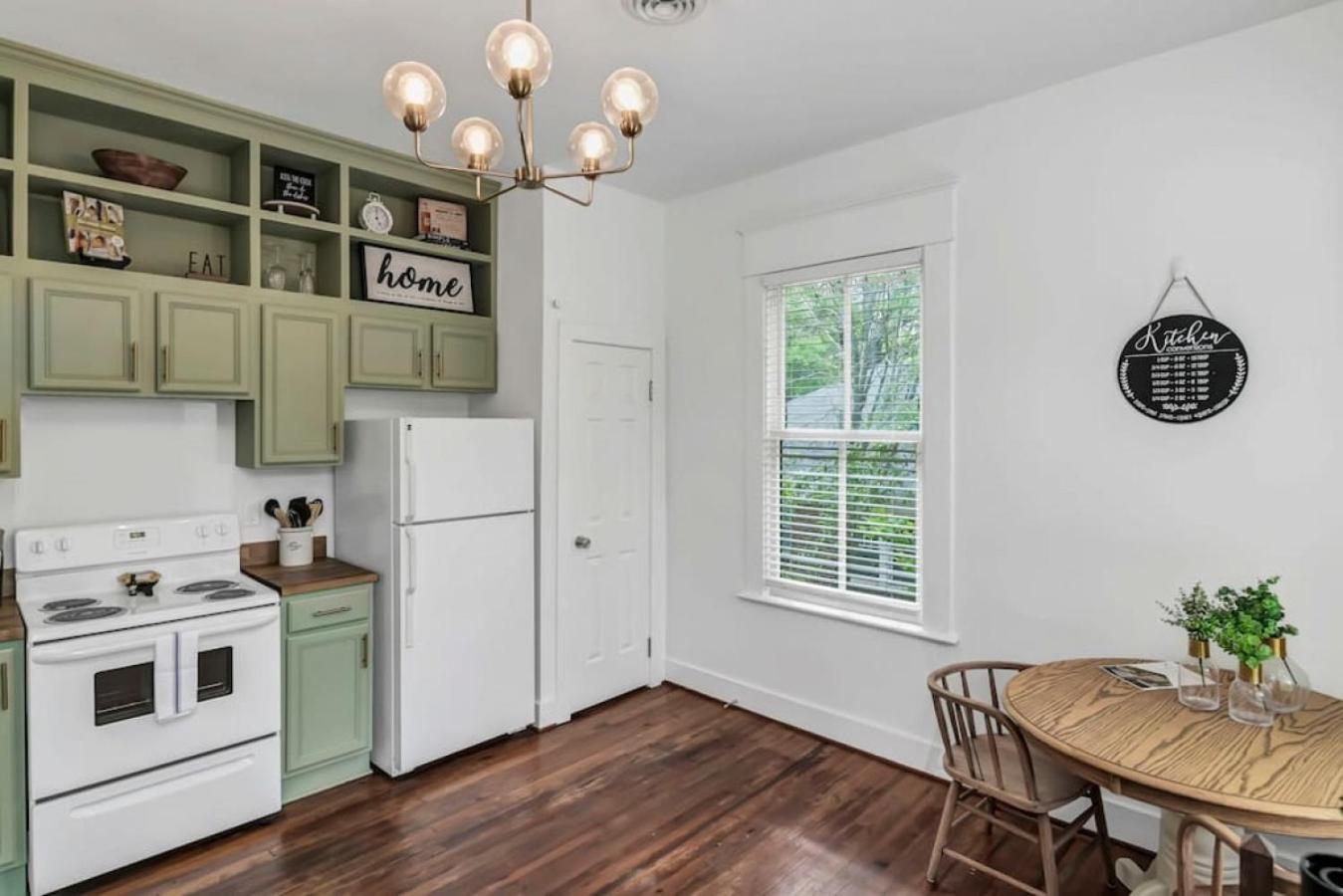 Melrose Heights 1BR