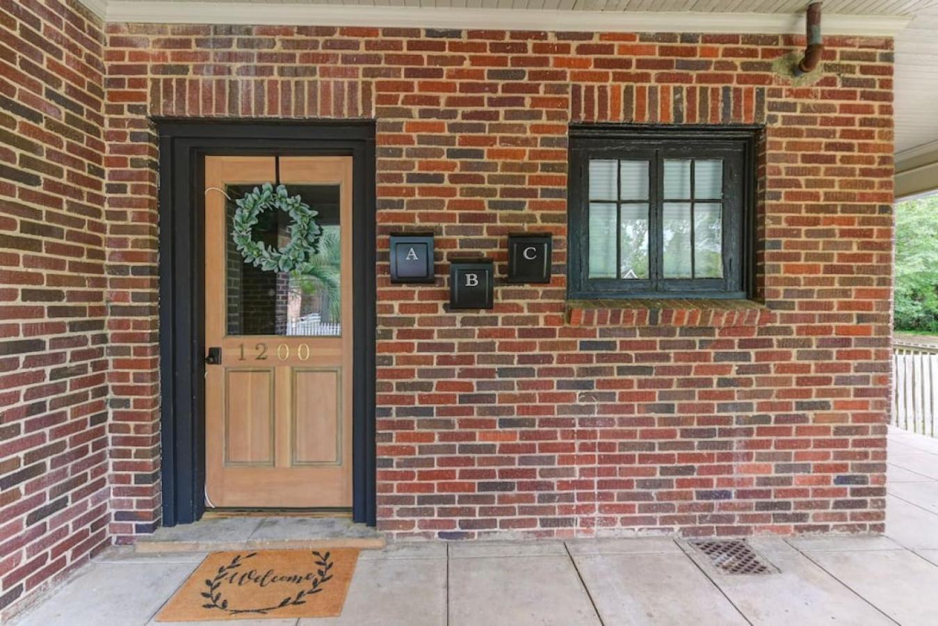 Melrose Heights 1BR